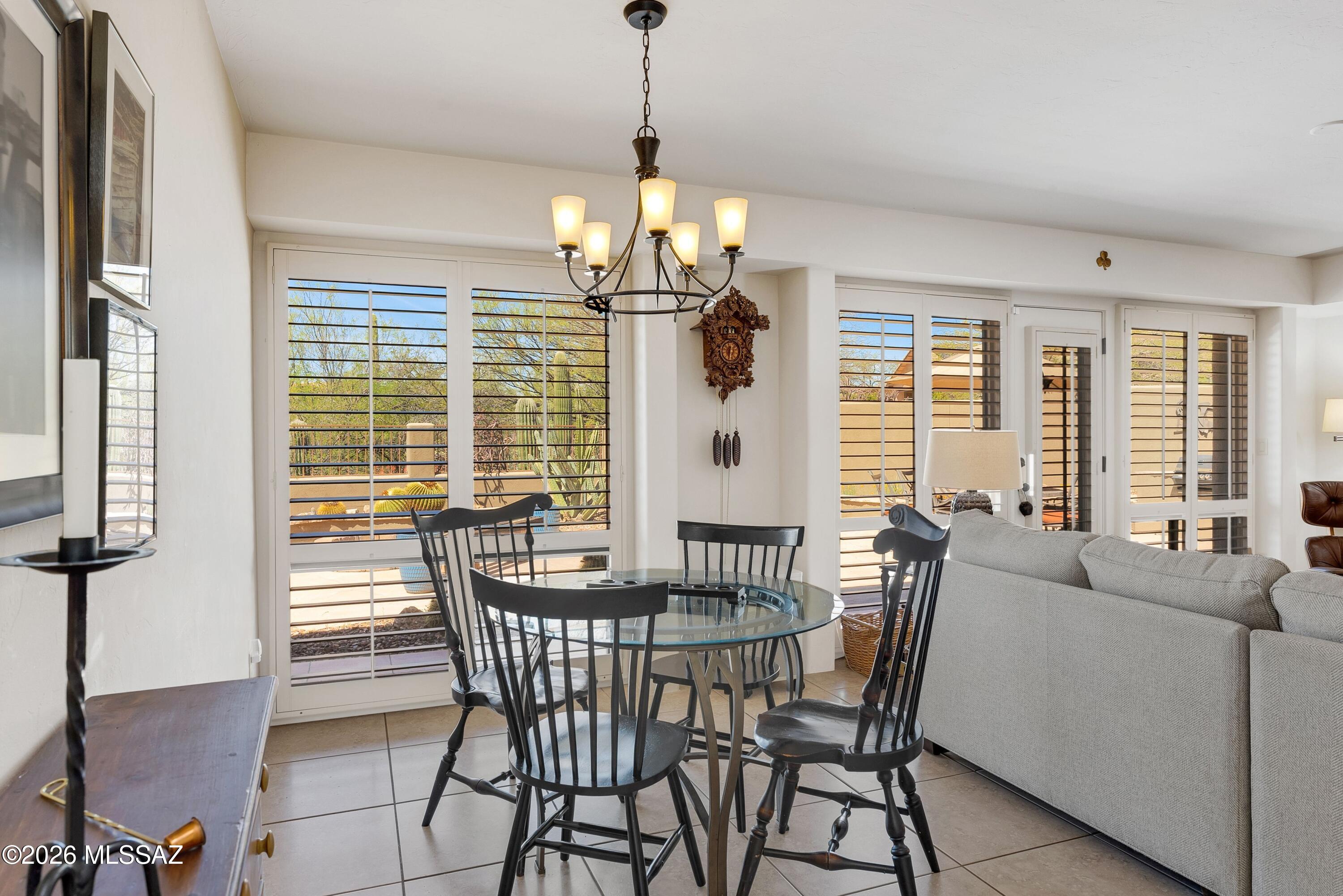 11792 N Vía De La Verbenita