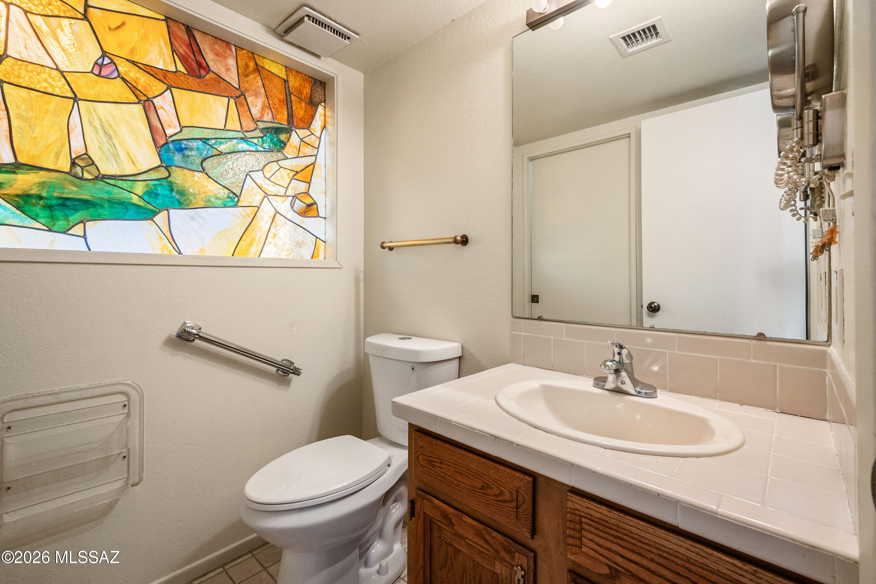 6015 E Paseo Ventoso