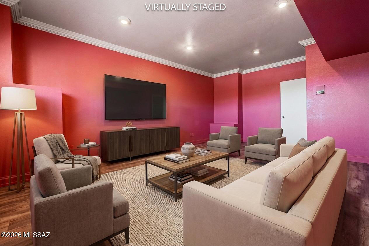 6015 E Paseo Ventoso