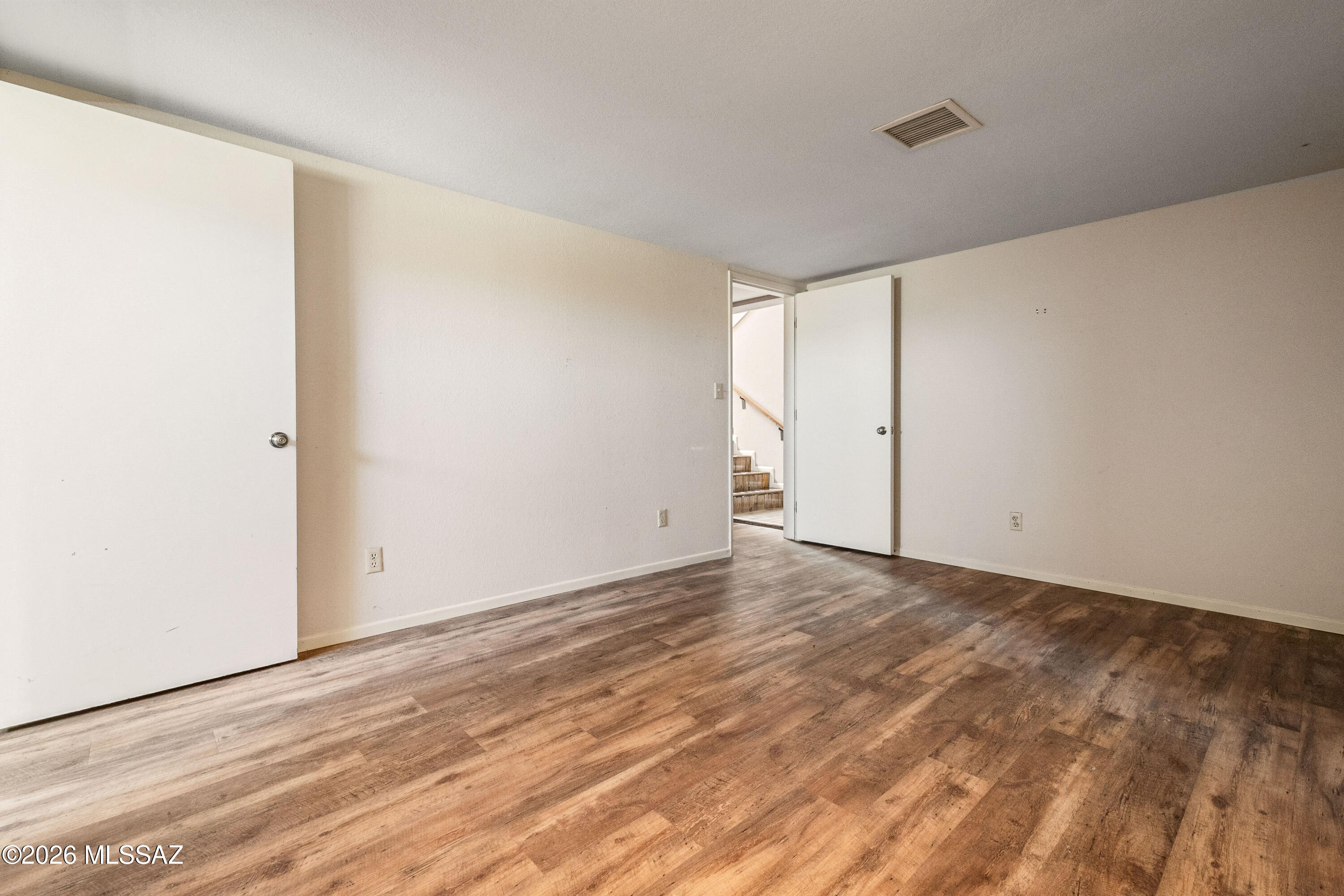 6015 E Paseo Ventoso