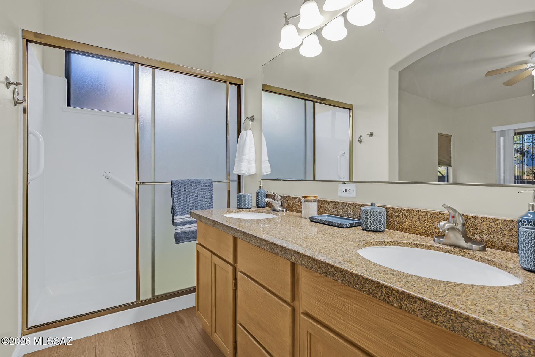 7667 E Park View Drive