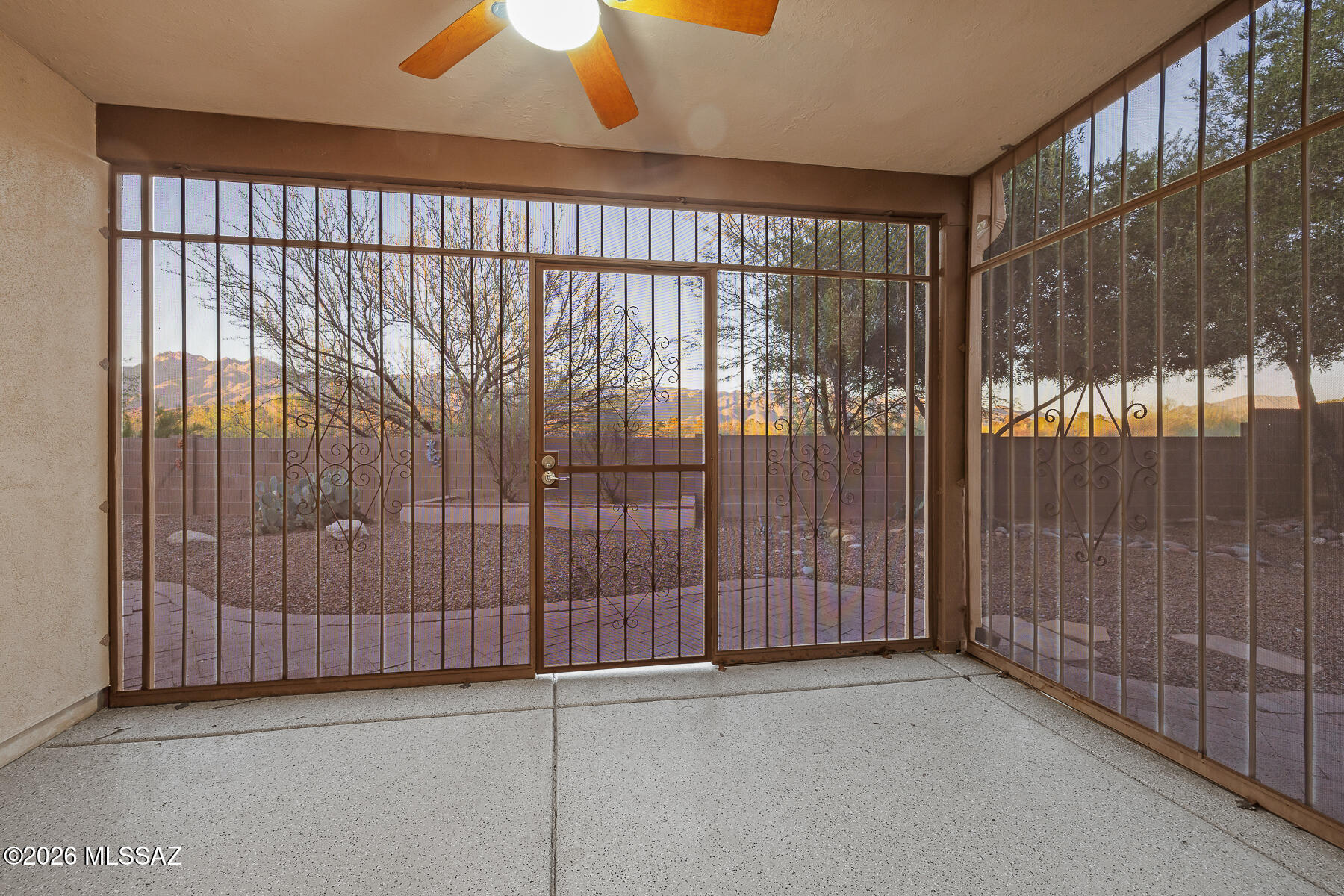 7667 E Park View Drive