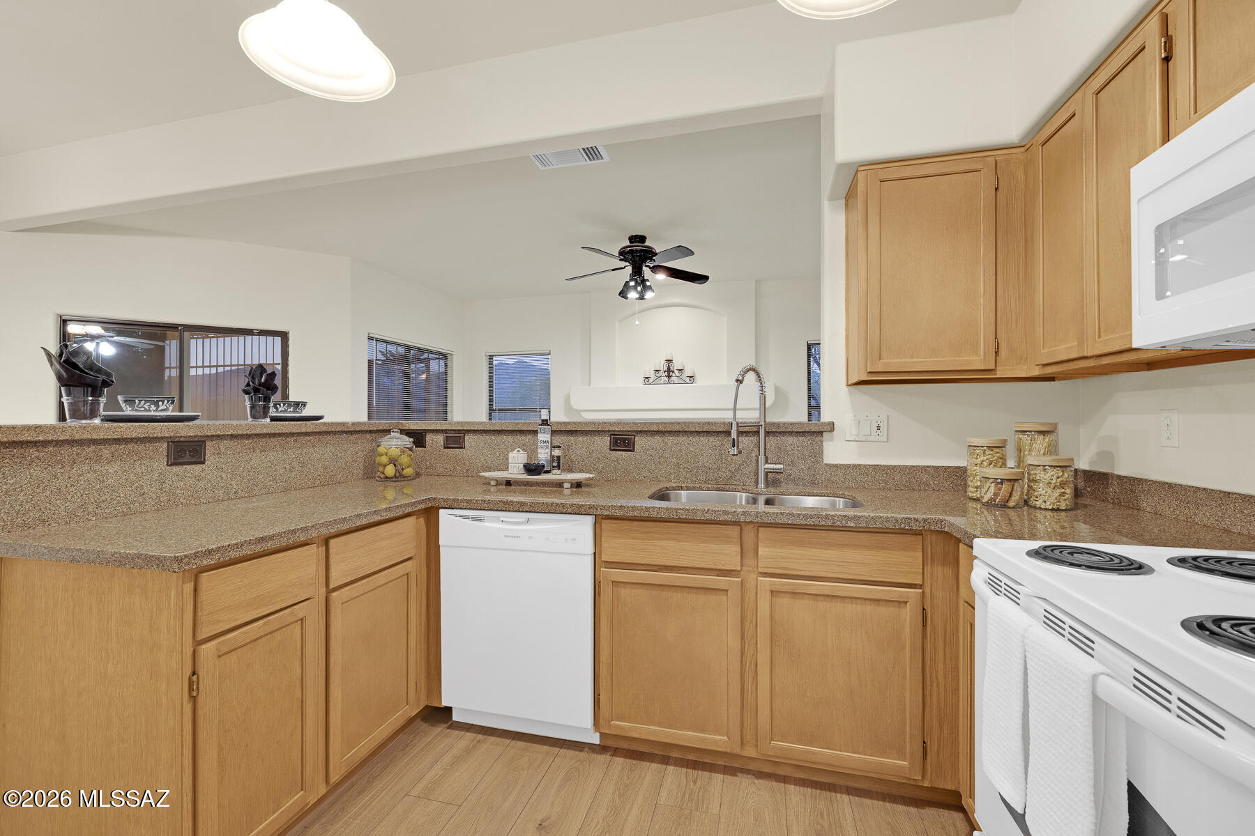 7667 E Park View Drive