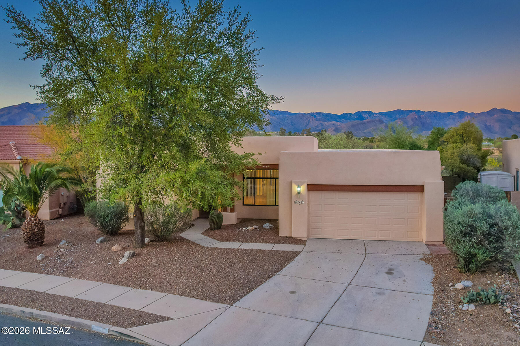 7667 E Park View Drive