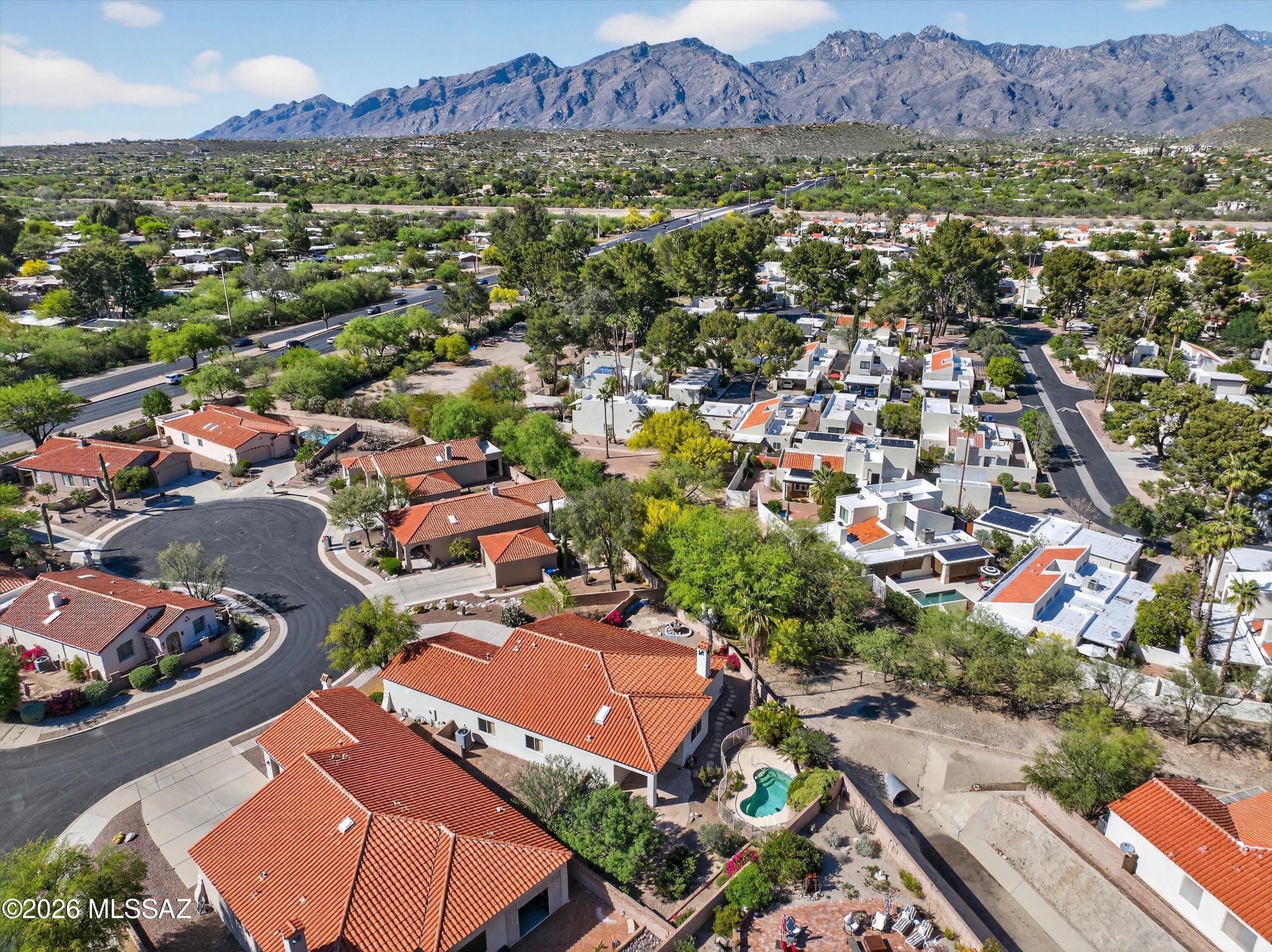 2882 N Placita Rancho Agave