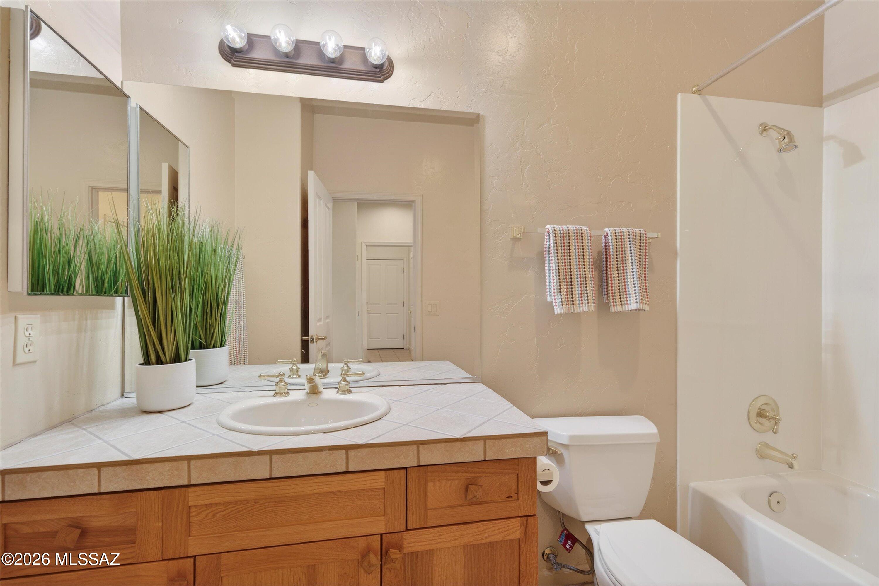 2882 N Placita Rancho Agave