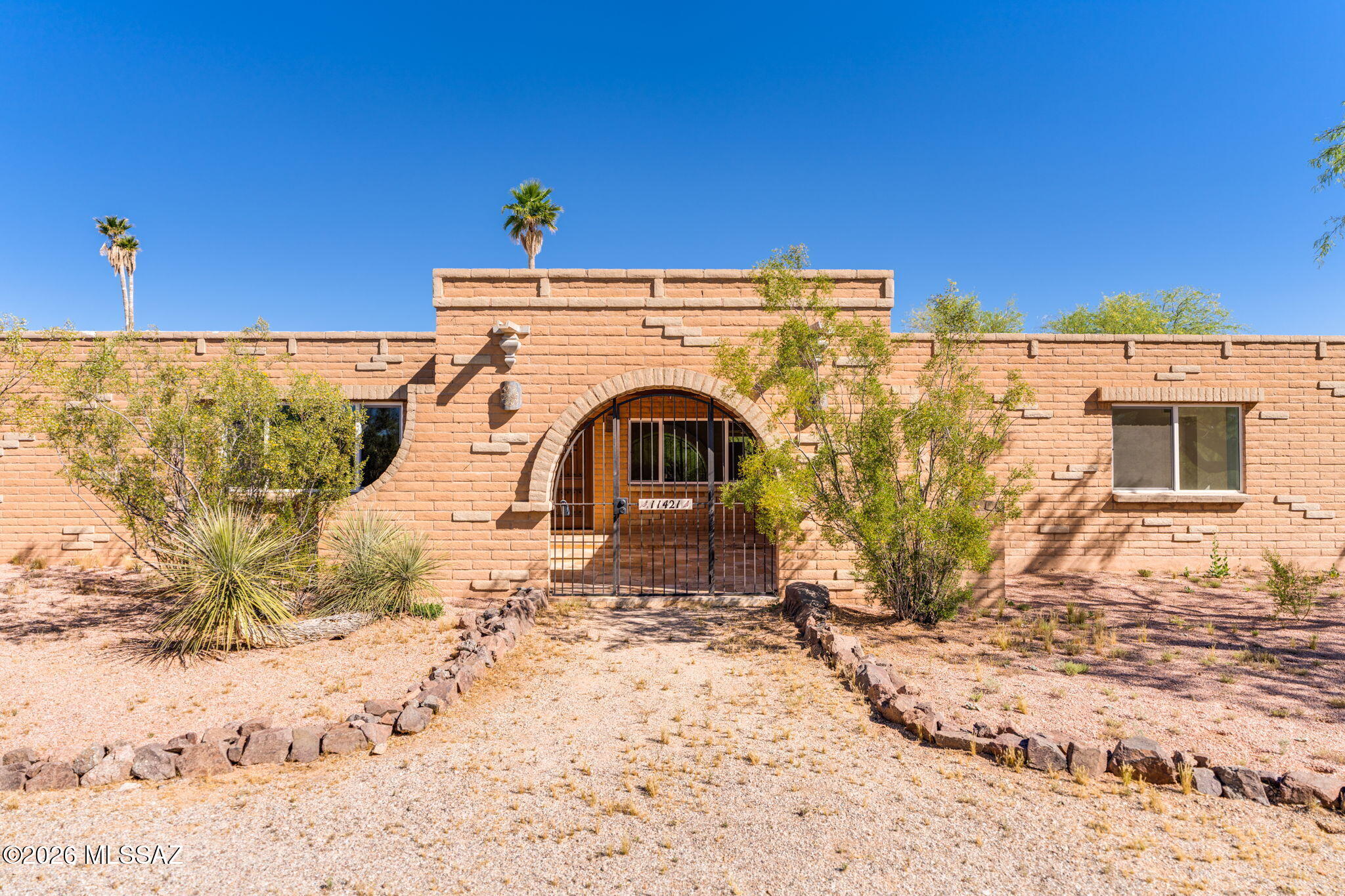 11421 E Holster Drive