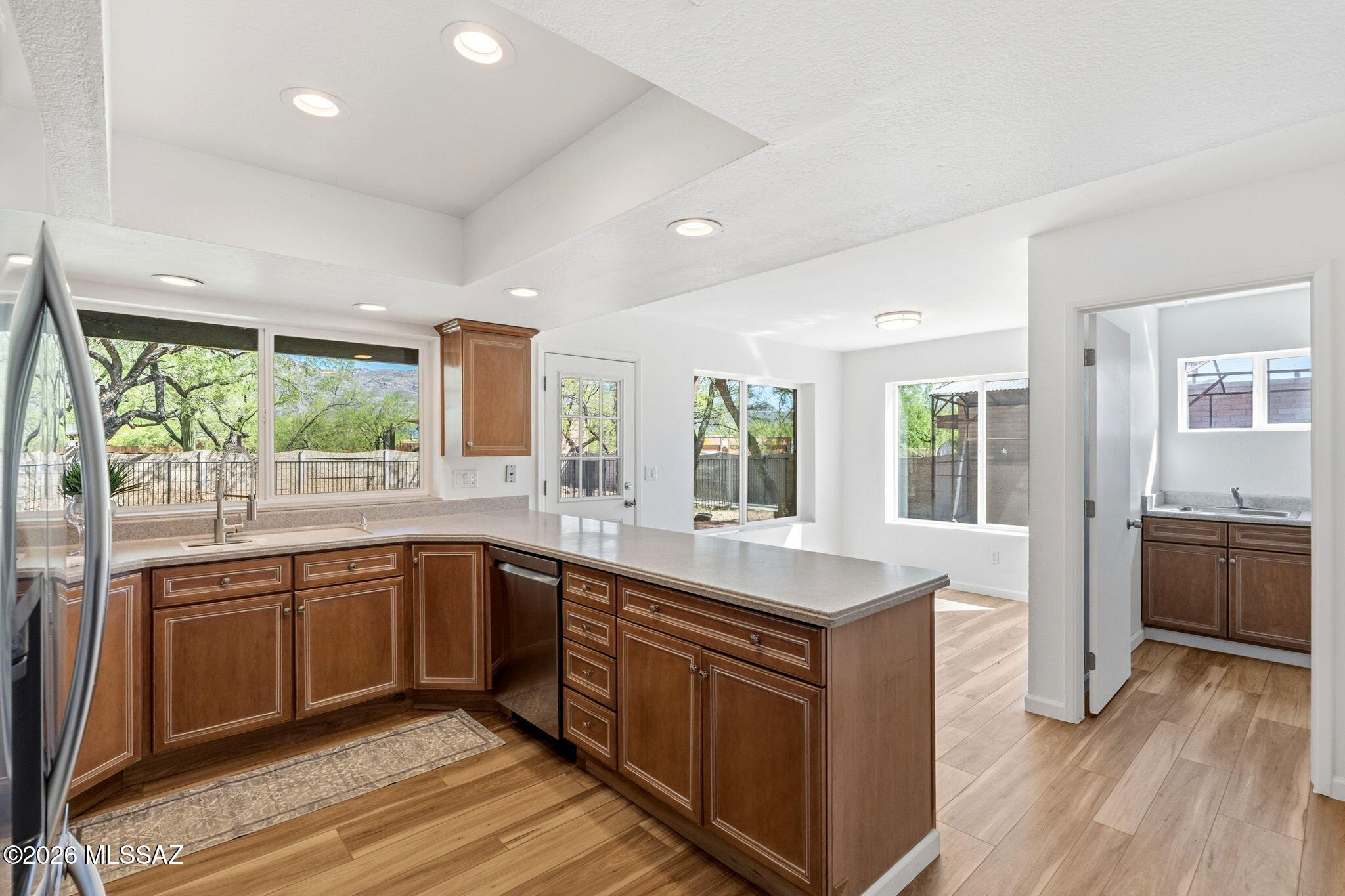 11421 E Holster Drive