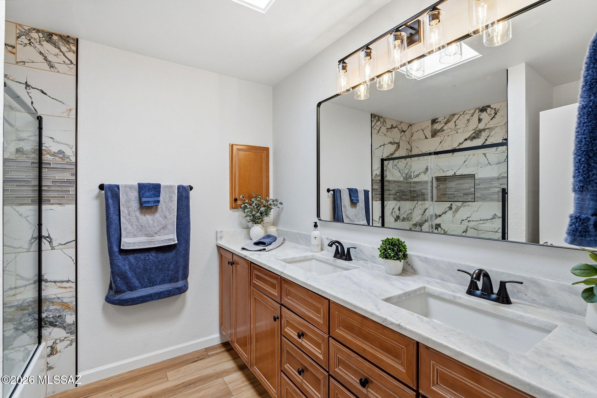 11421 E Holster Drive