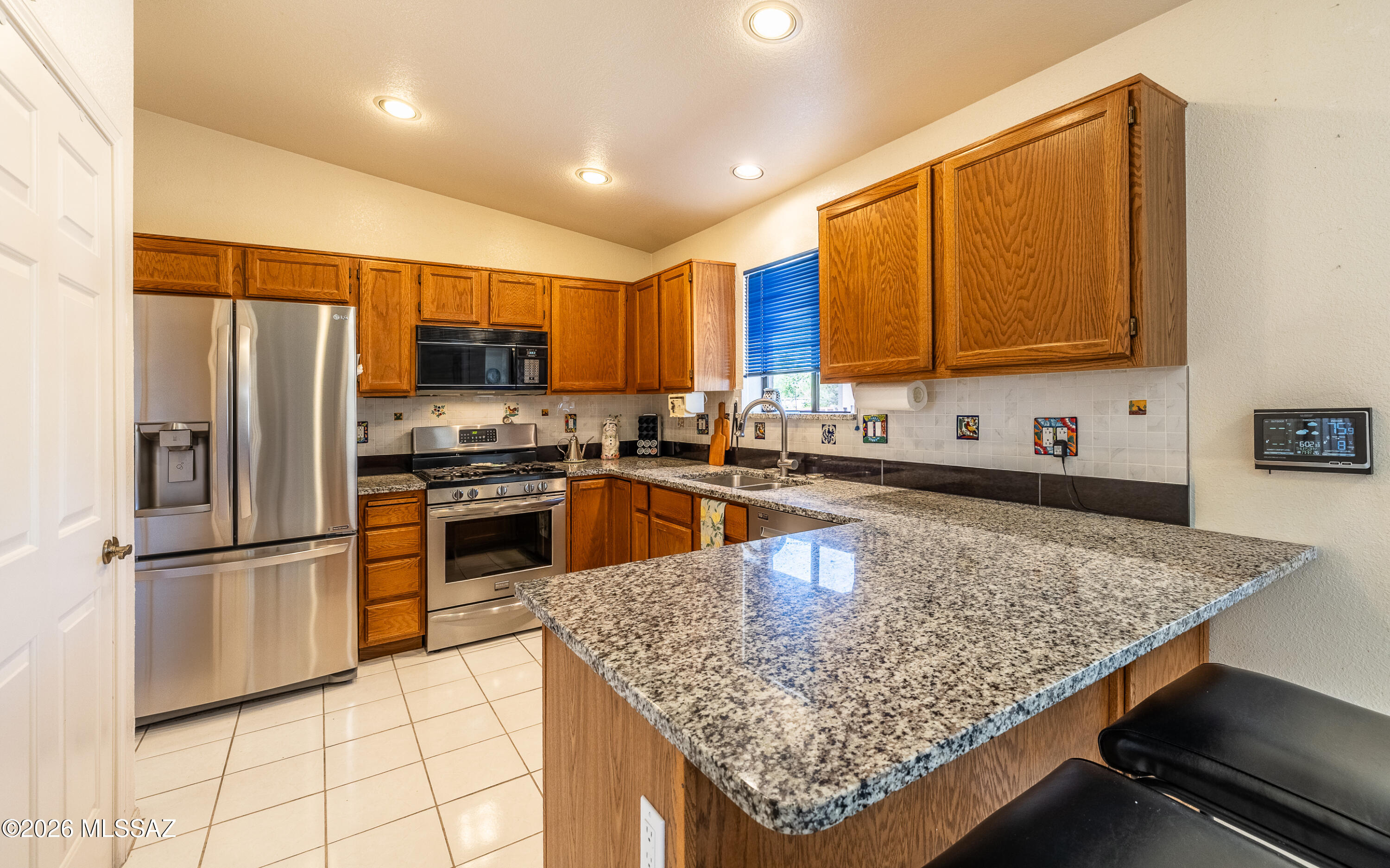 874 N Dusenburg Avenue