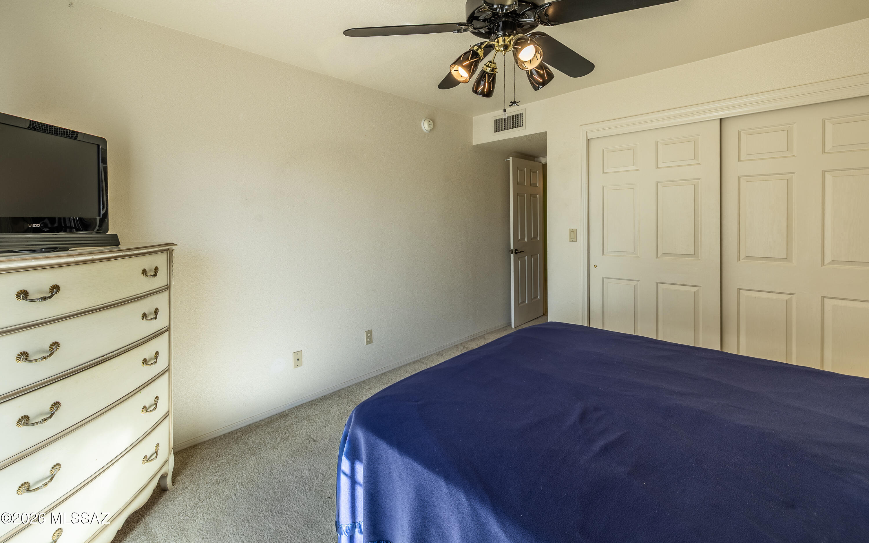 874 N Dusenburg Avenue