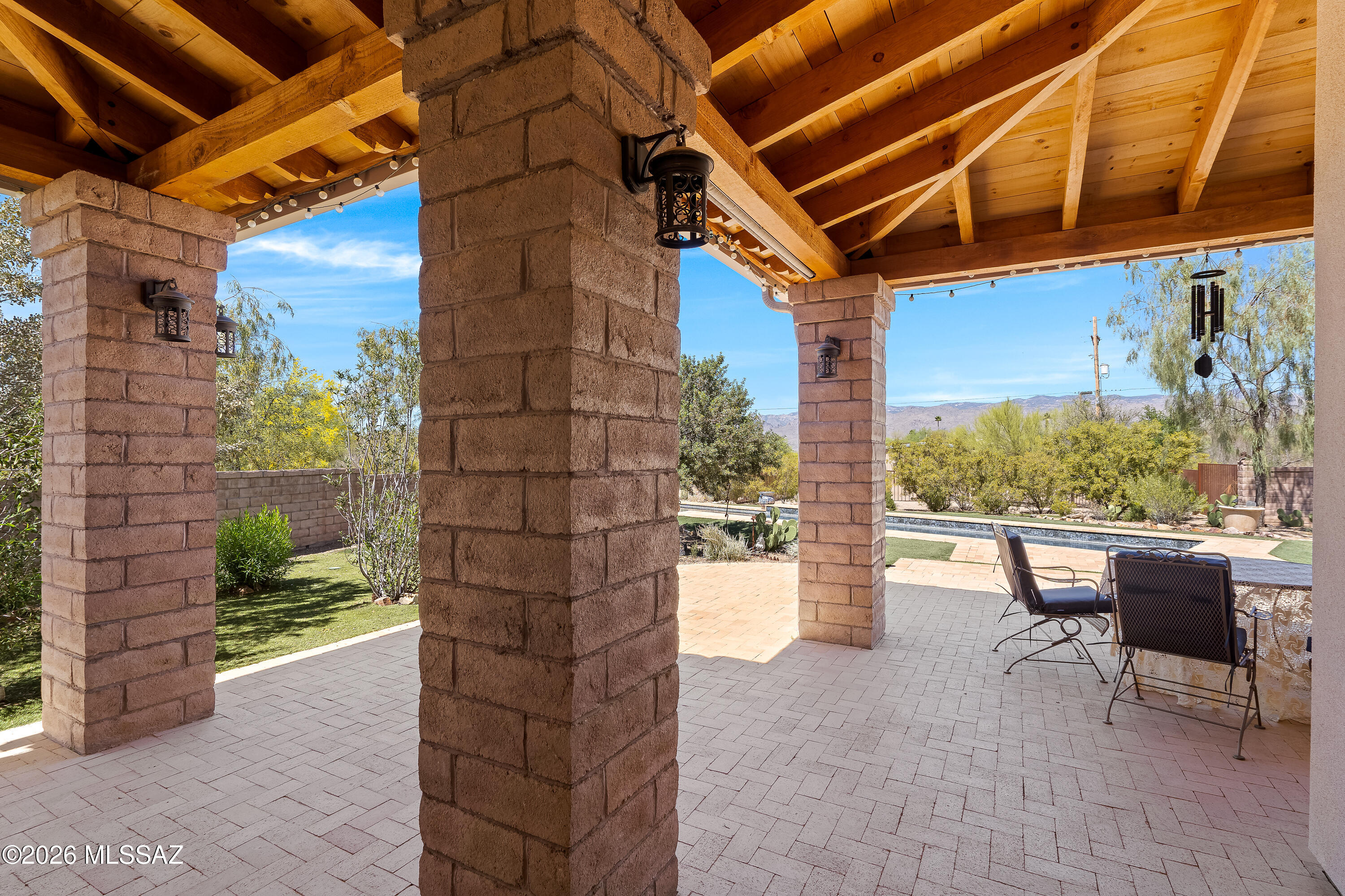 455 N Avenida Aguila