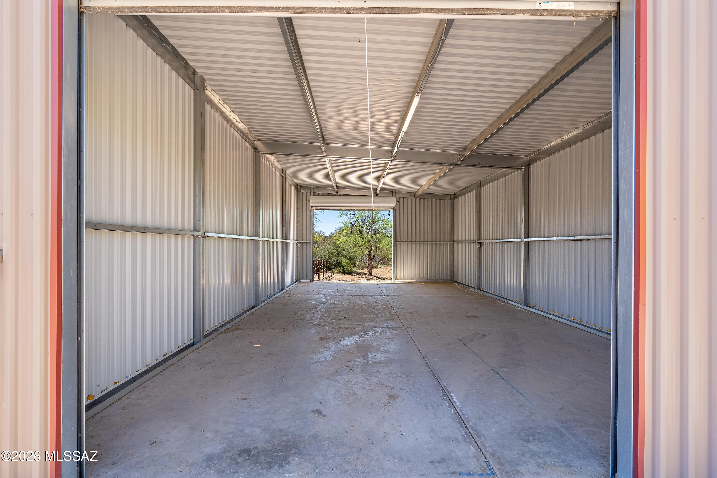 455 N Avenida Aguila