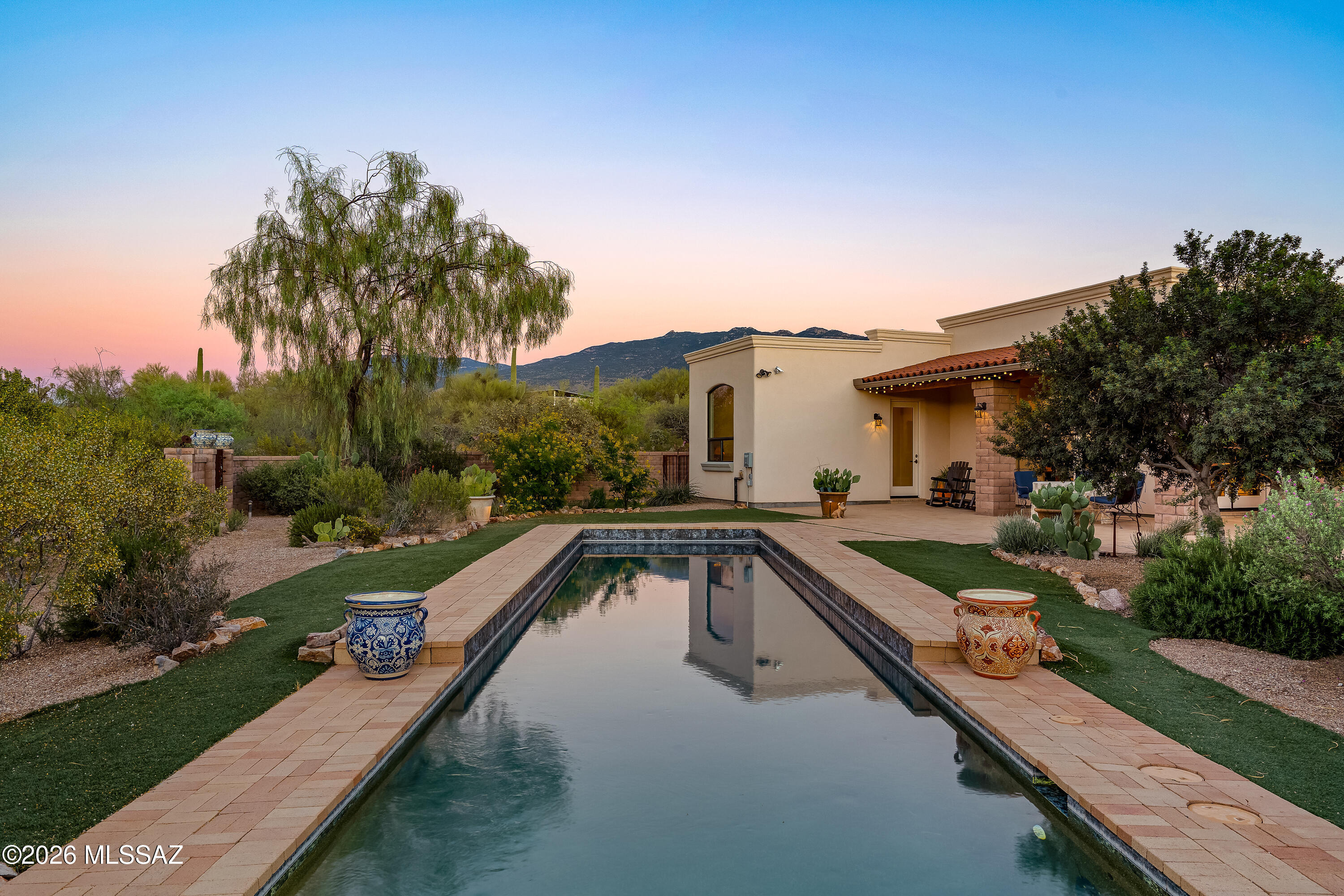 455 N Avenida Aguila