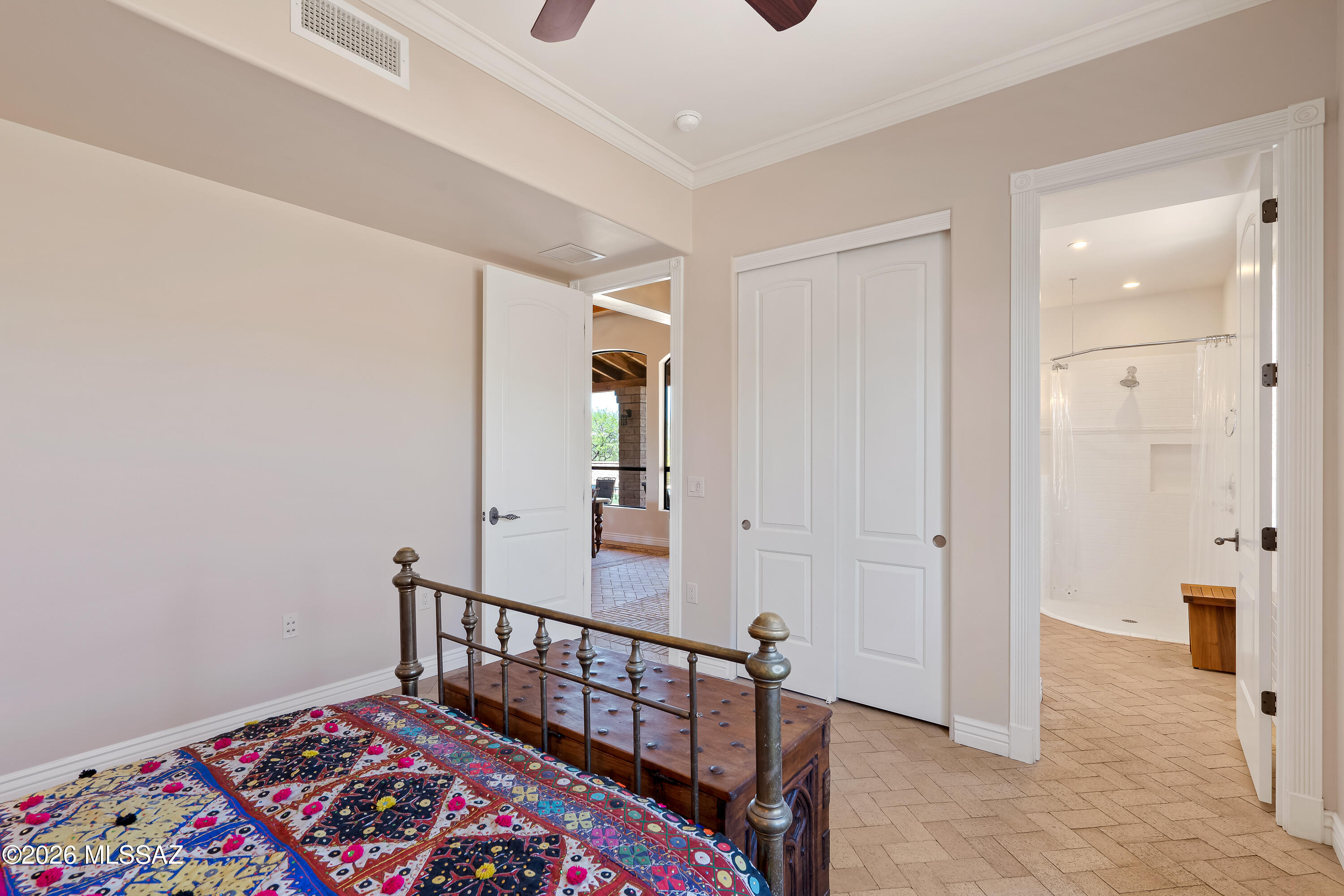 455 N Avenida Aguila