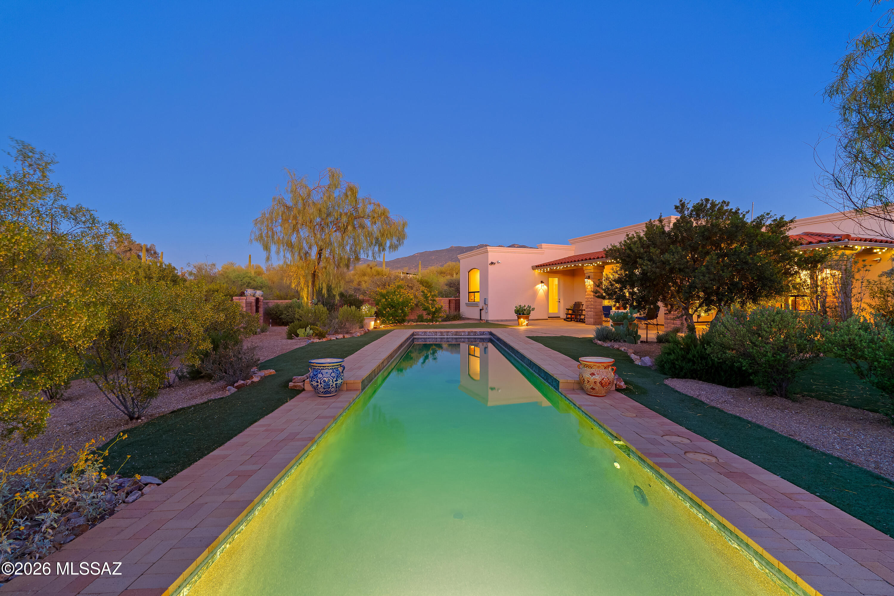 455 N Avenida Aguila