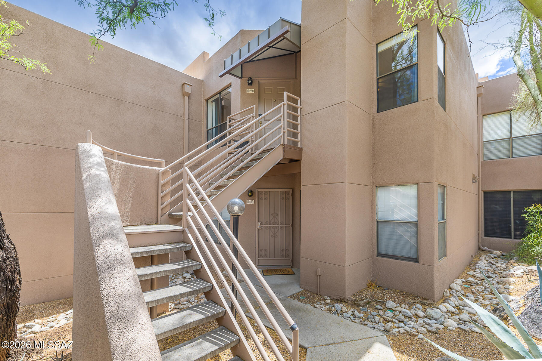 6655 N Canyon Crest Drive 10260