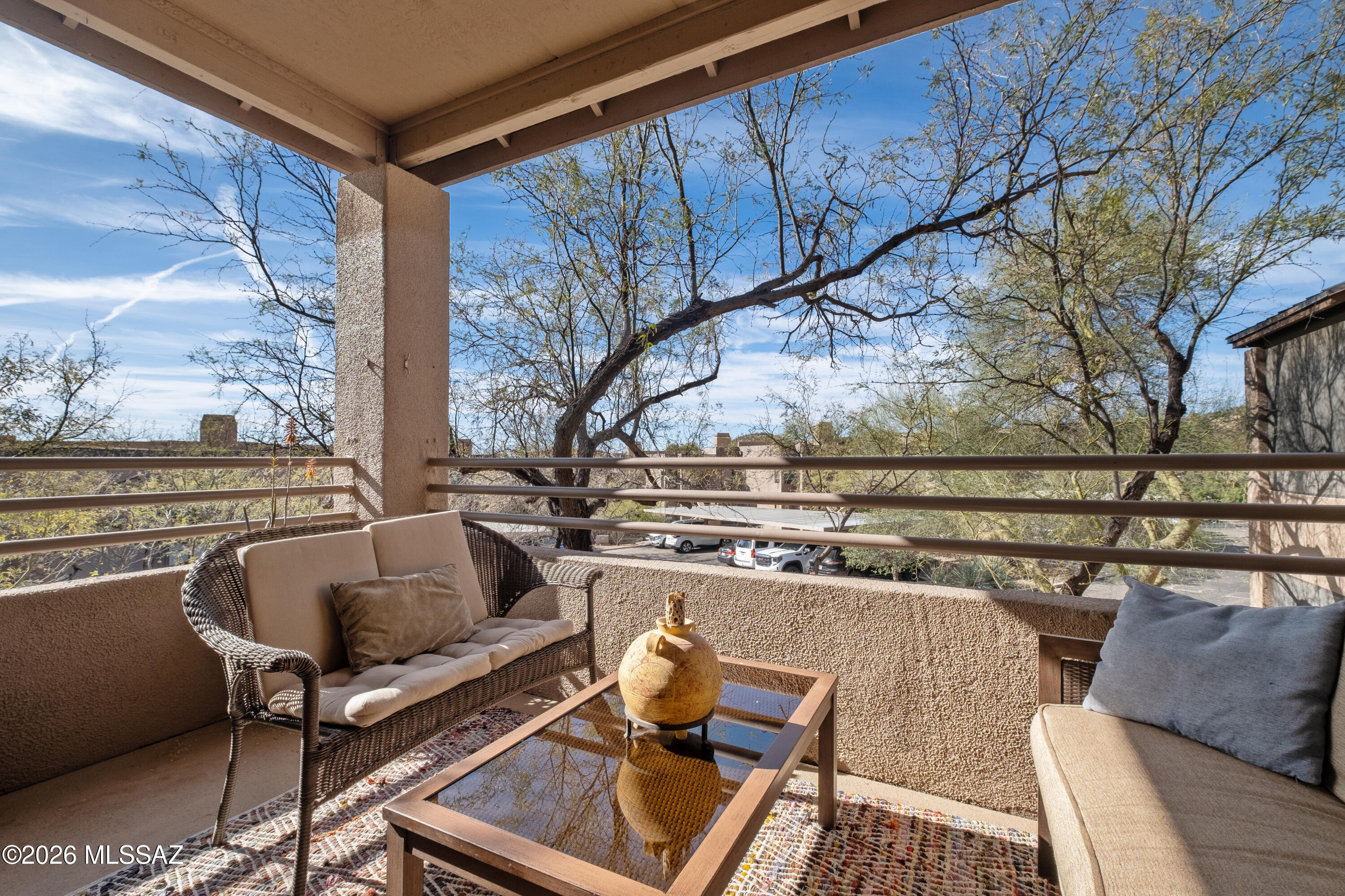 6655 N Canyon Crest Drive 10260