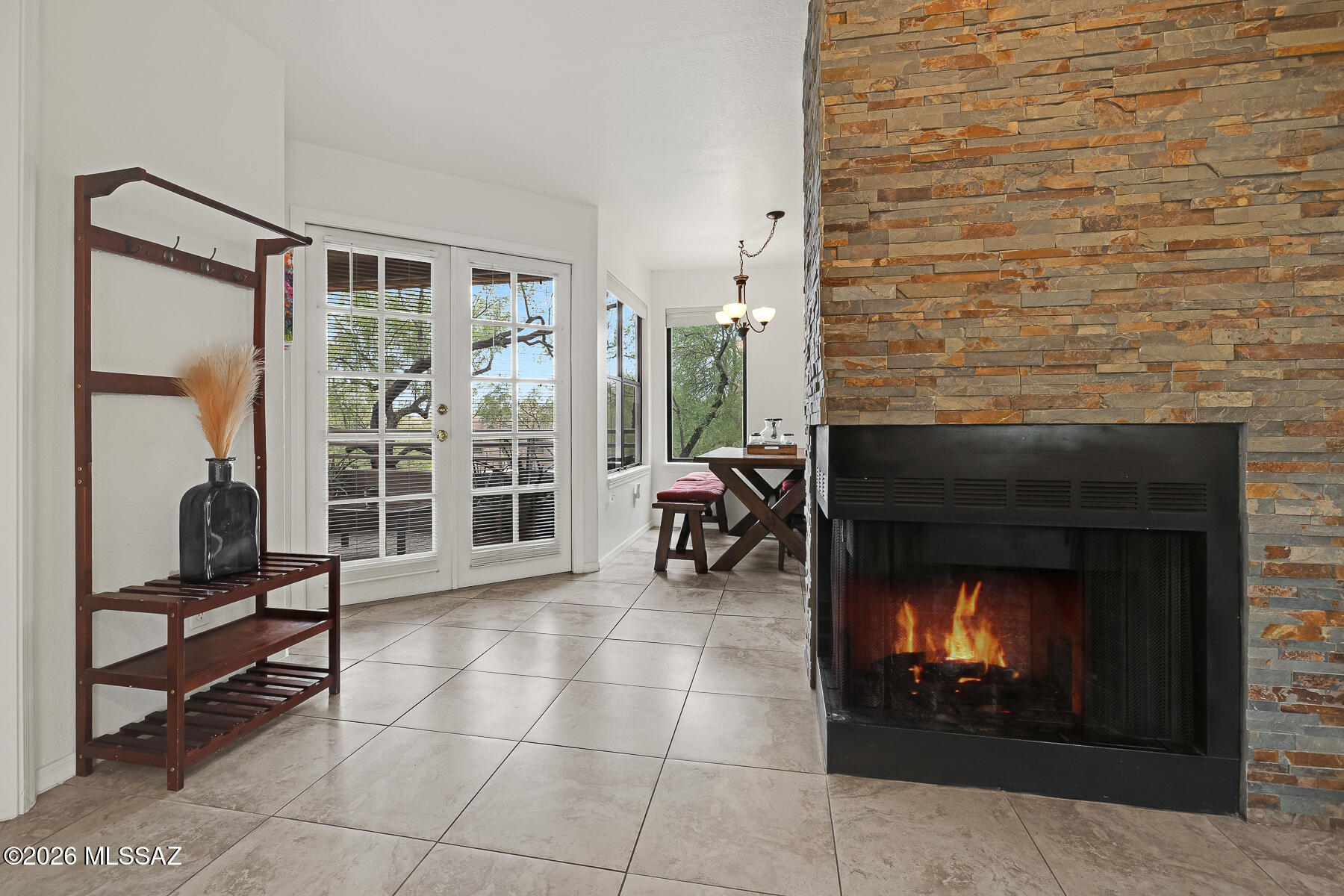 6655 N Canyon Crest Drive 10260
