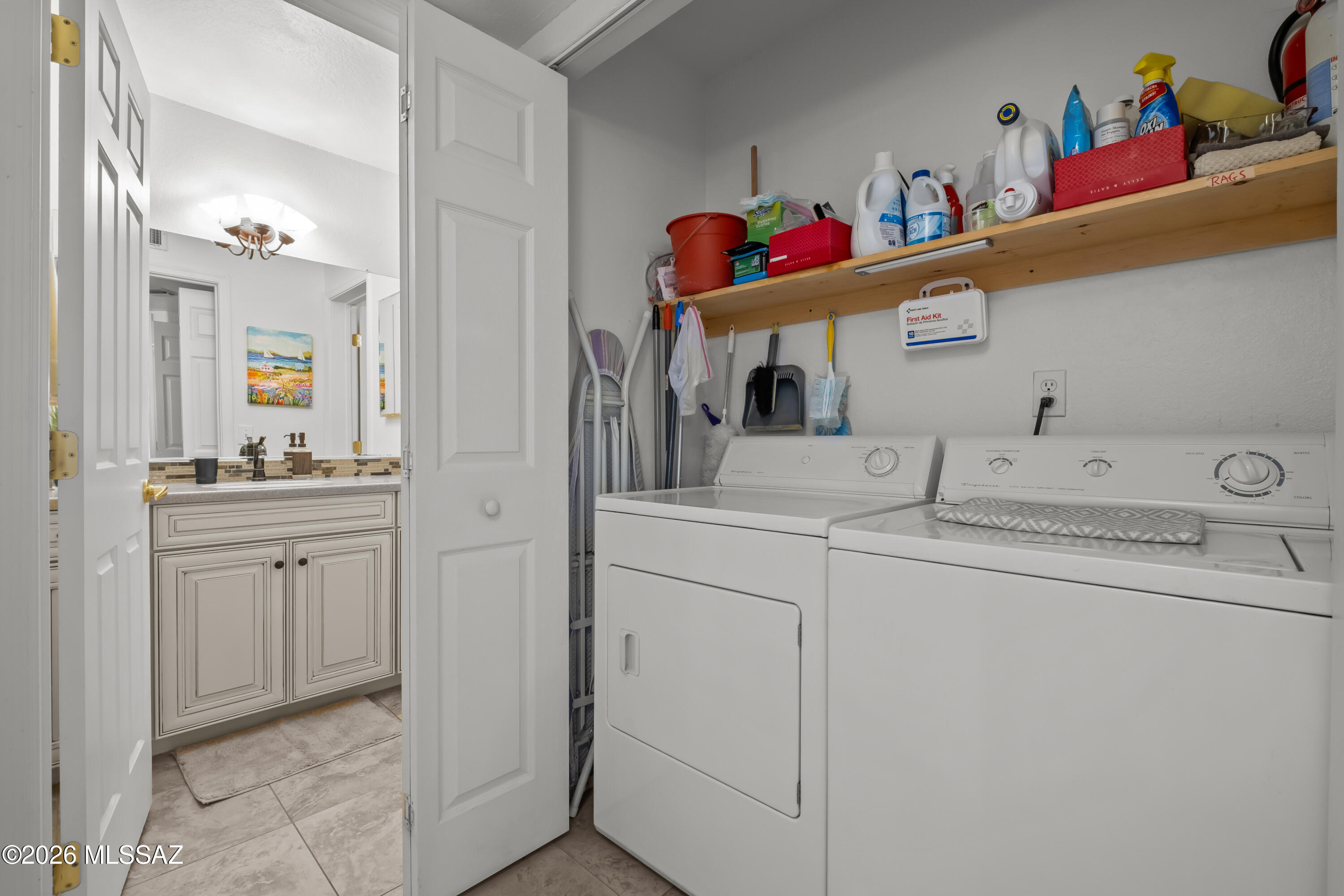 6655 N Canyon Crest Drive 10260