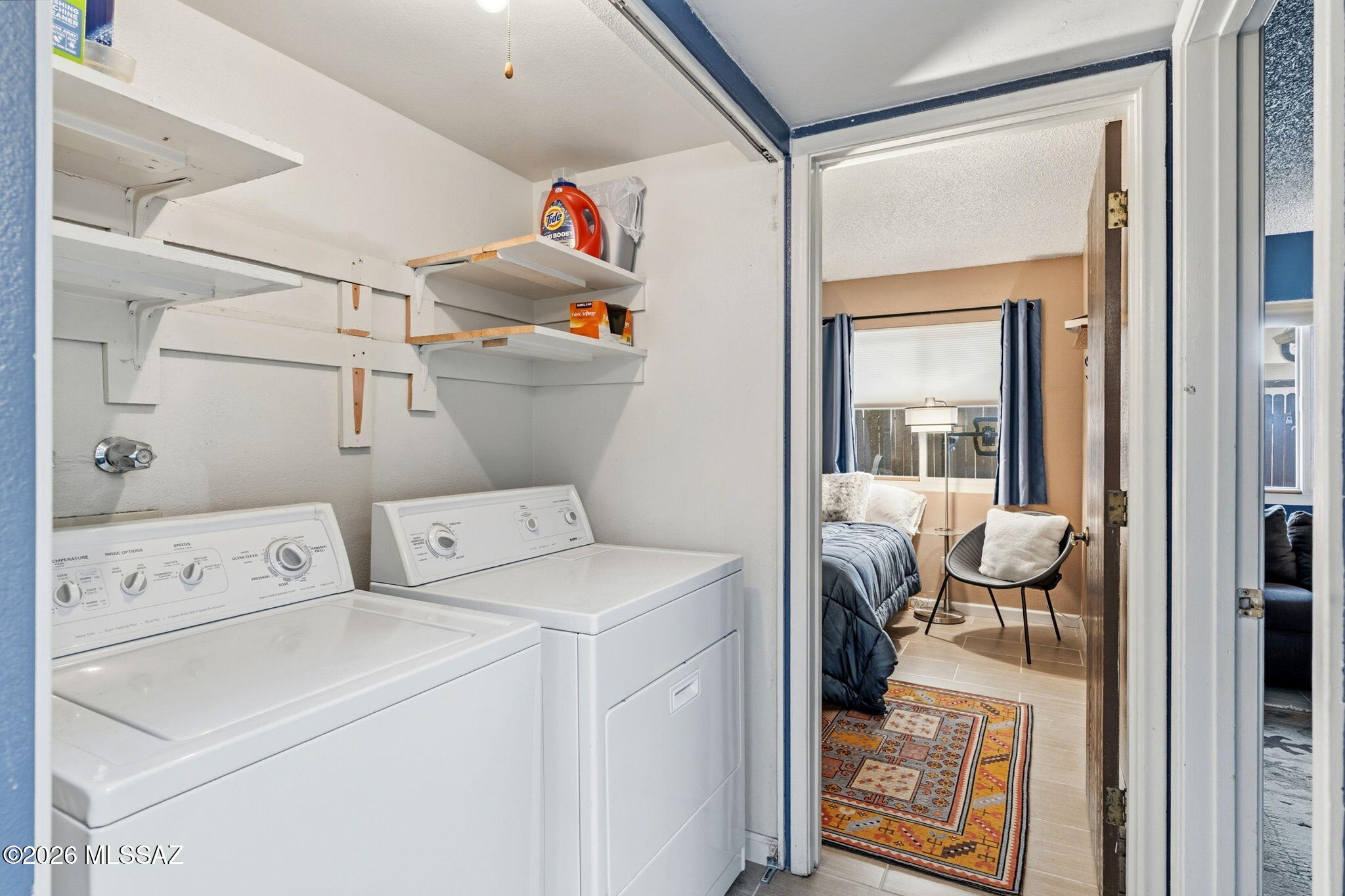 941 S Pantano Parkway