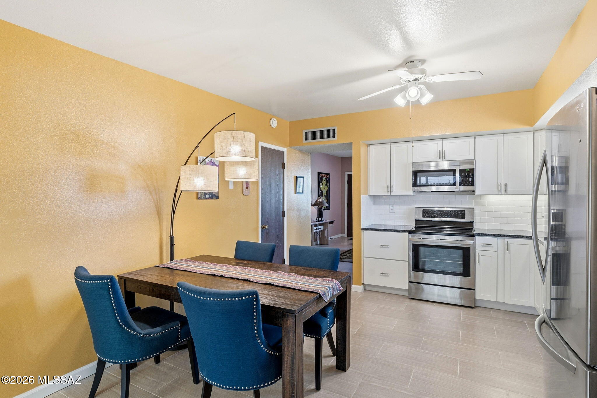 941 S Pantano Parkway