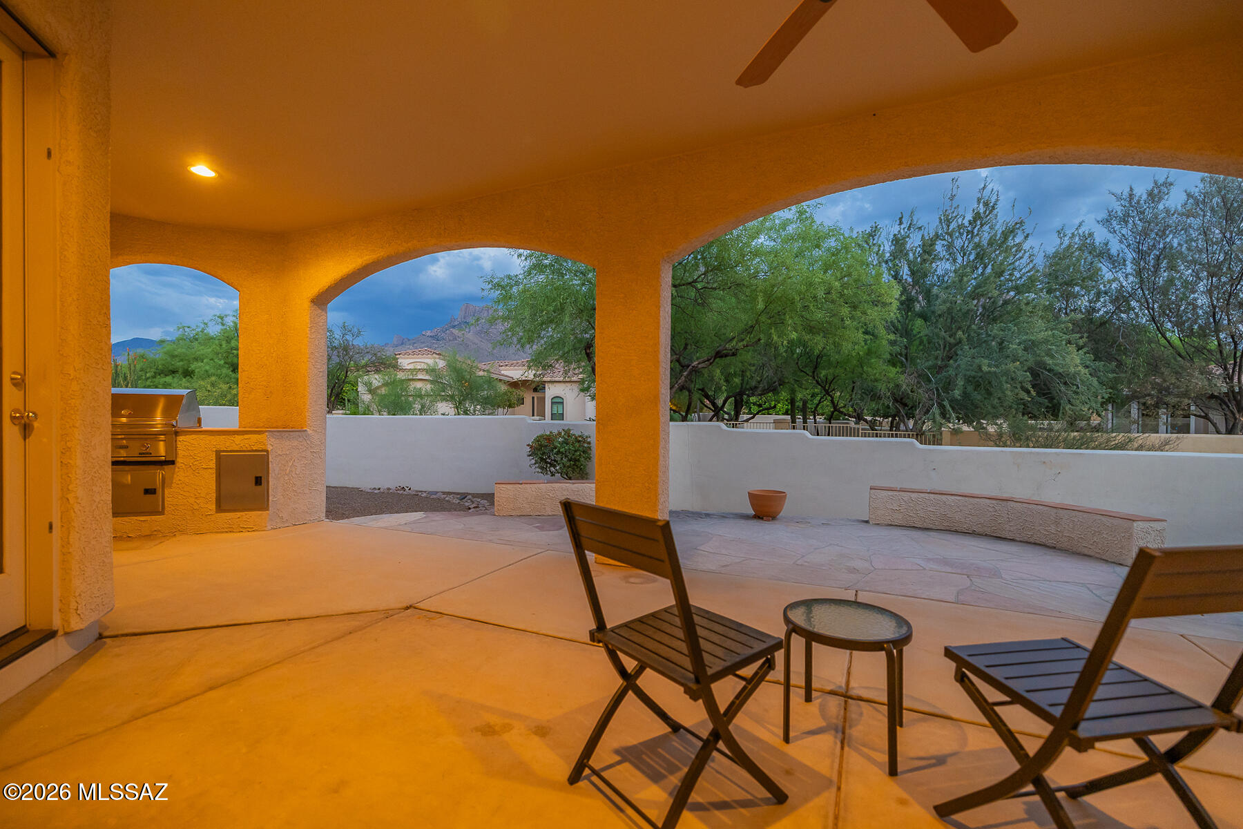 126 E Silverstone Place