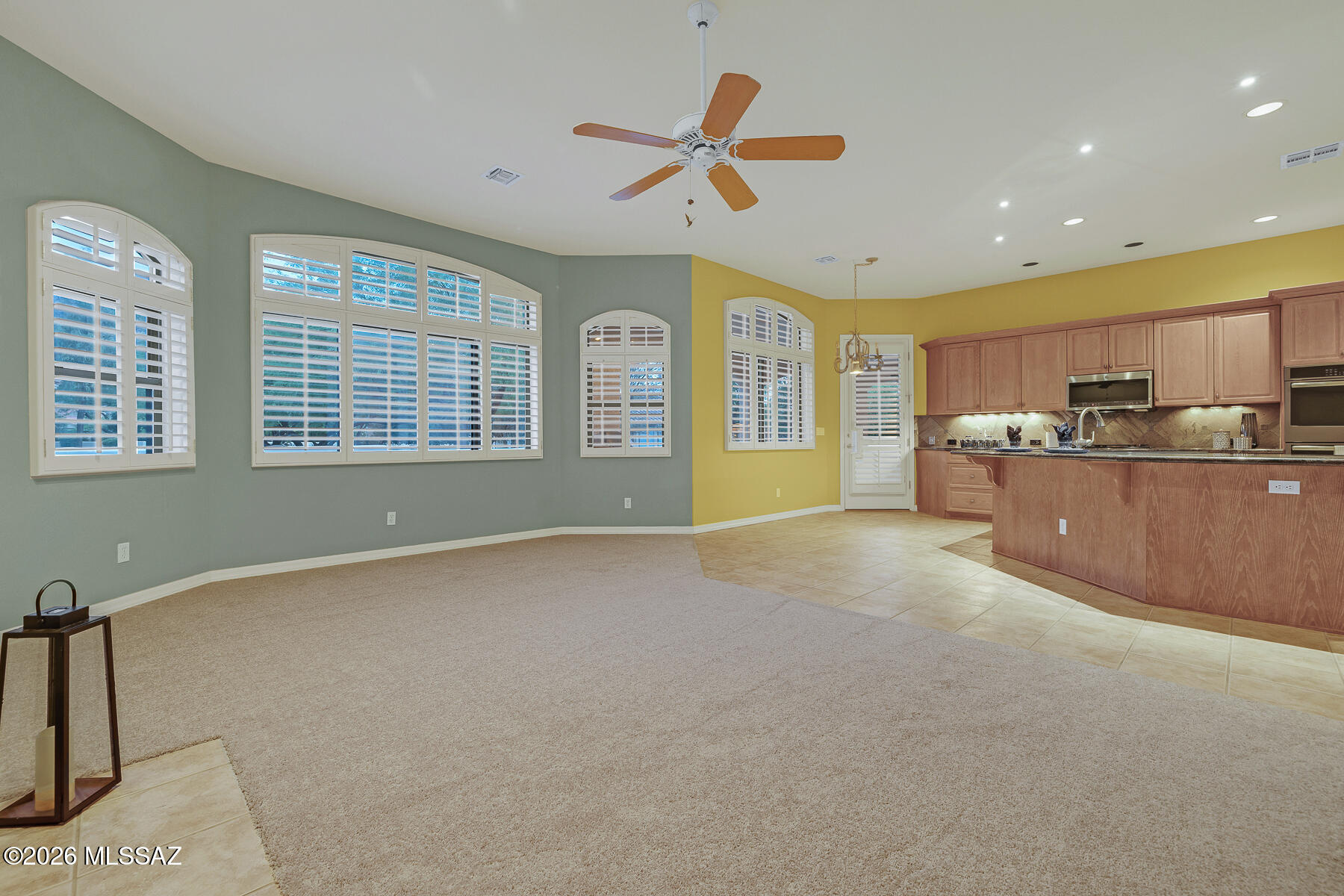 126 E Silverstone Place