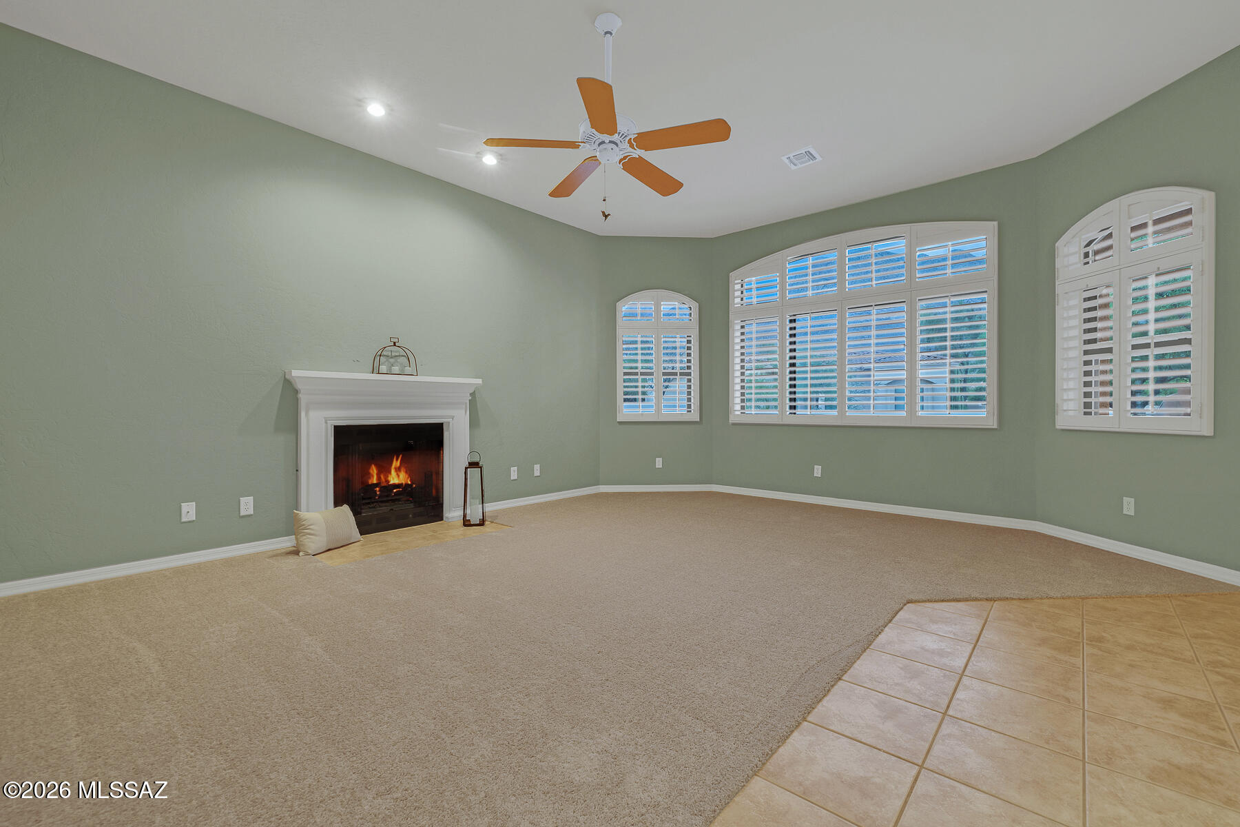 126 E Silverstone Place