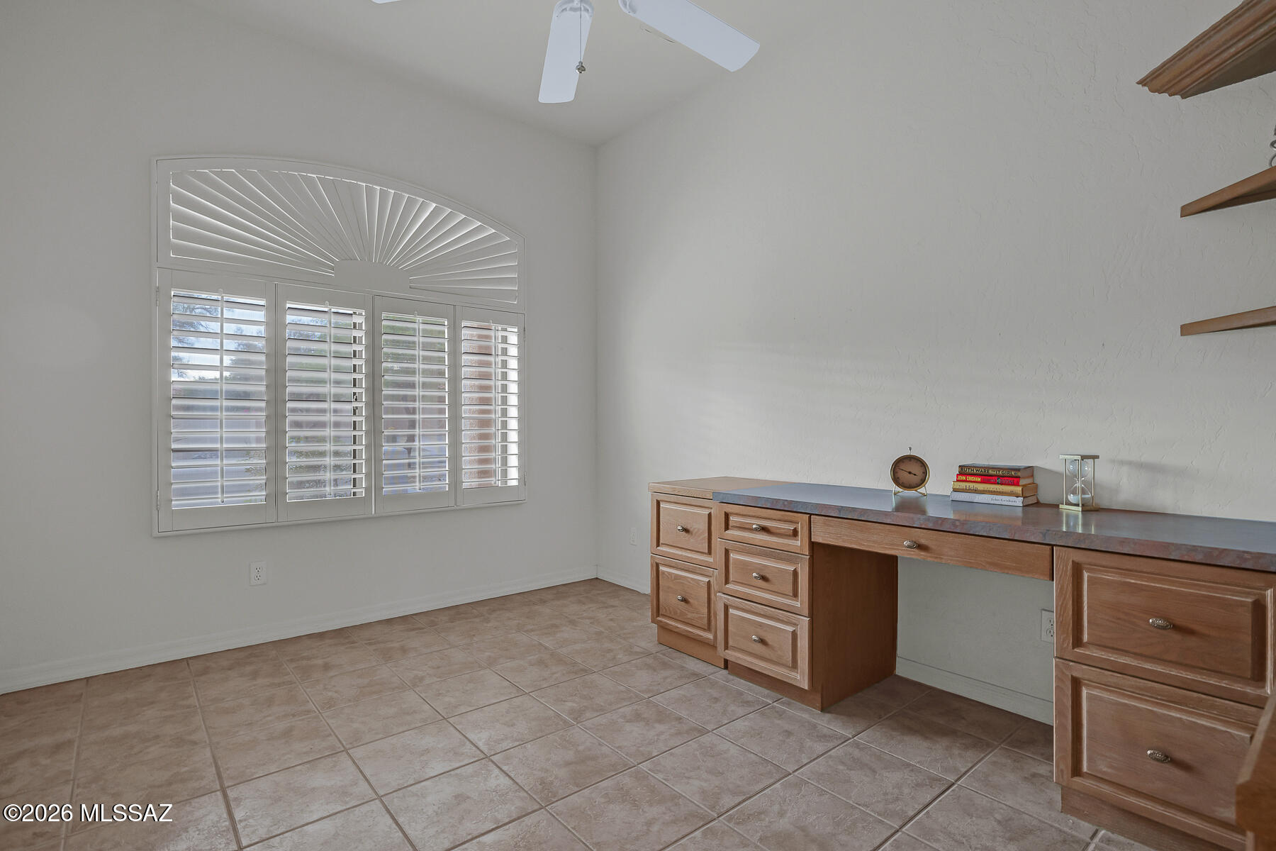 126 E Silverstone Place