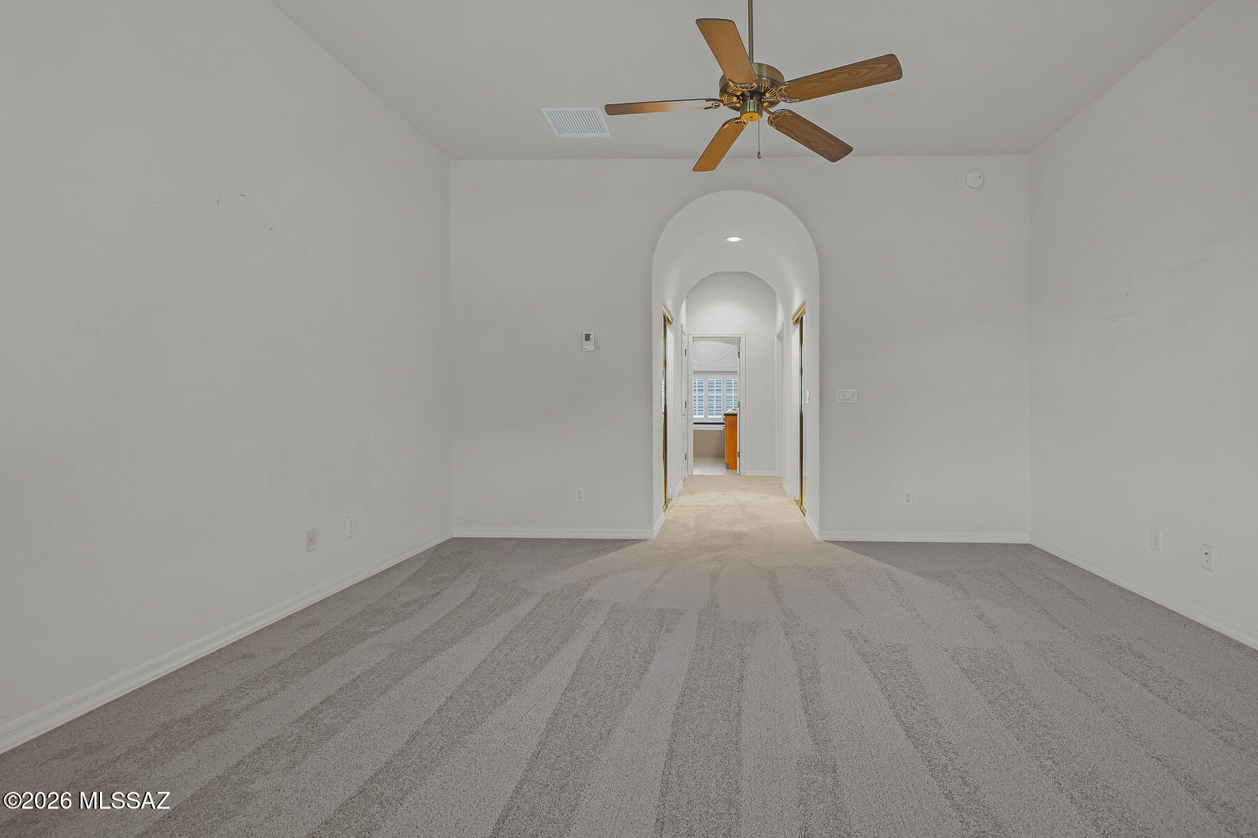 126 E Silverstone Place