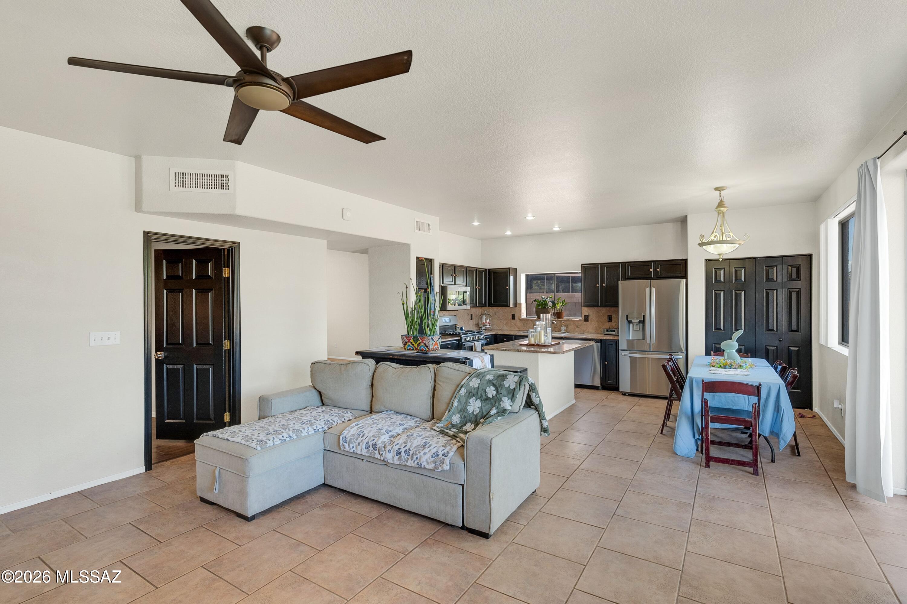 10269 E Calle Estrella Polar