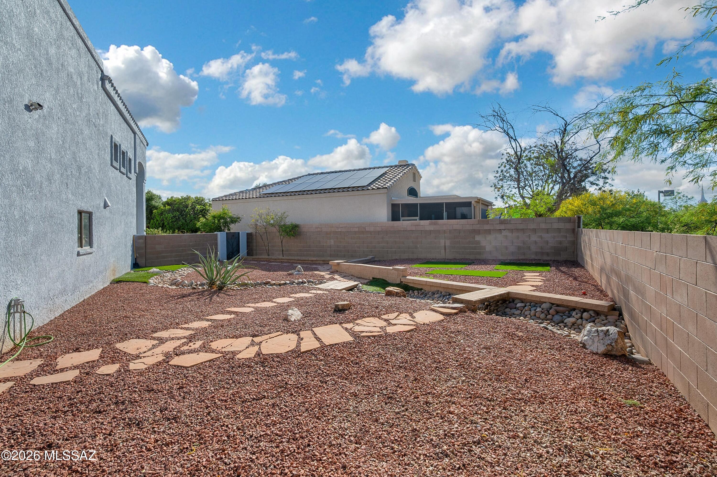 10269 E Calle Estrella Polar