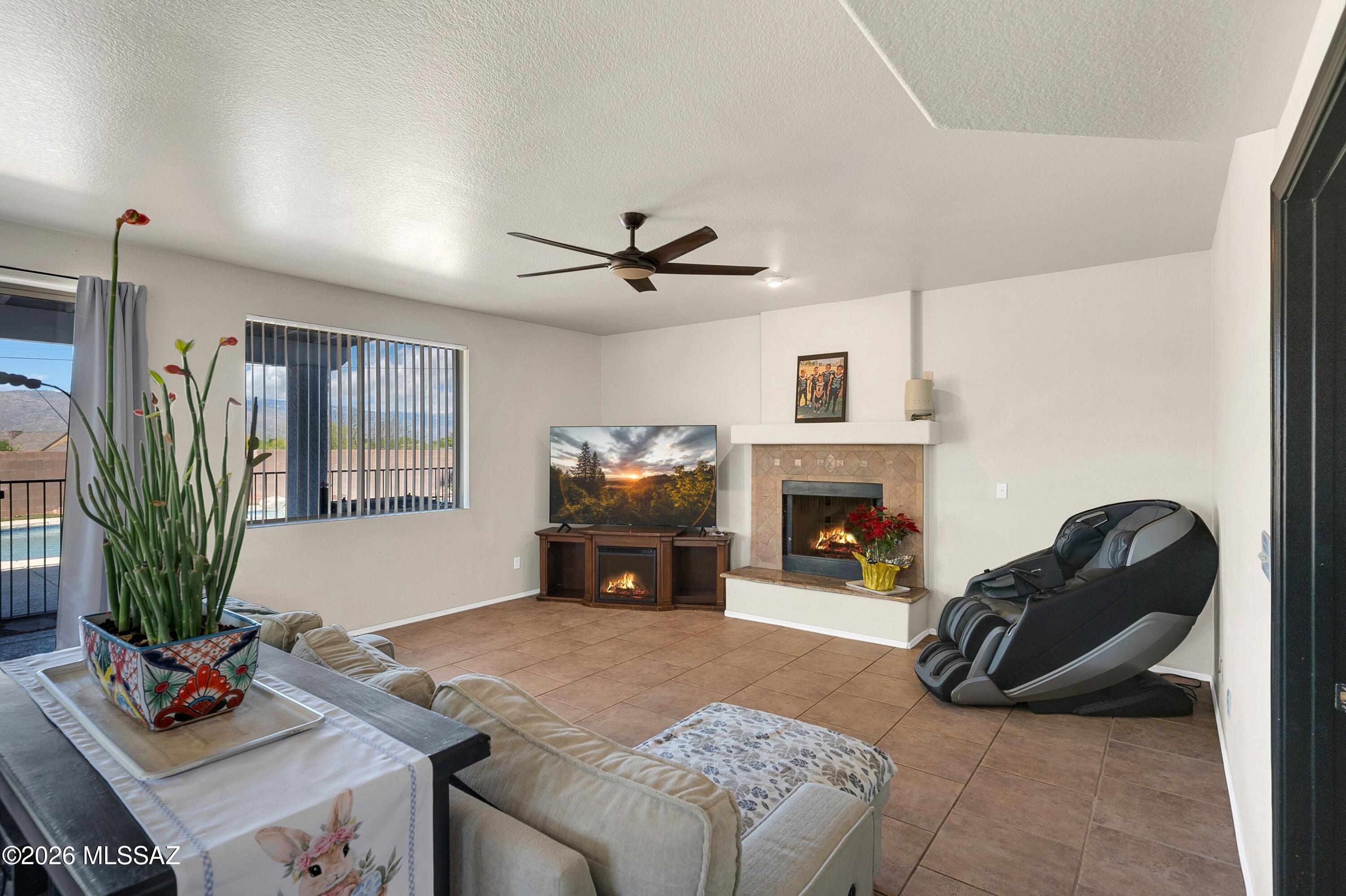 10269 E Calle Estrella Polar