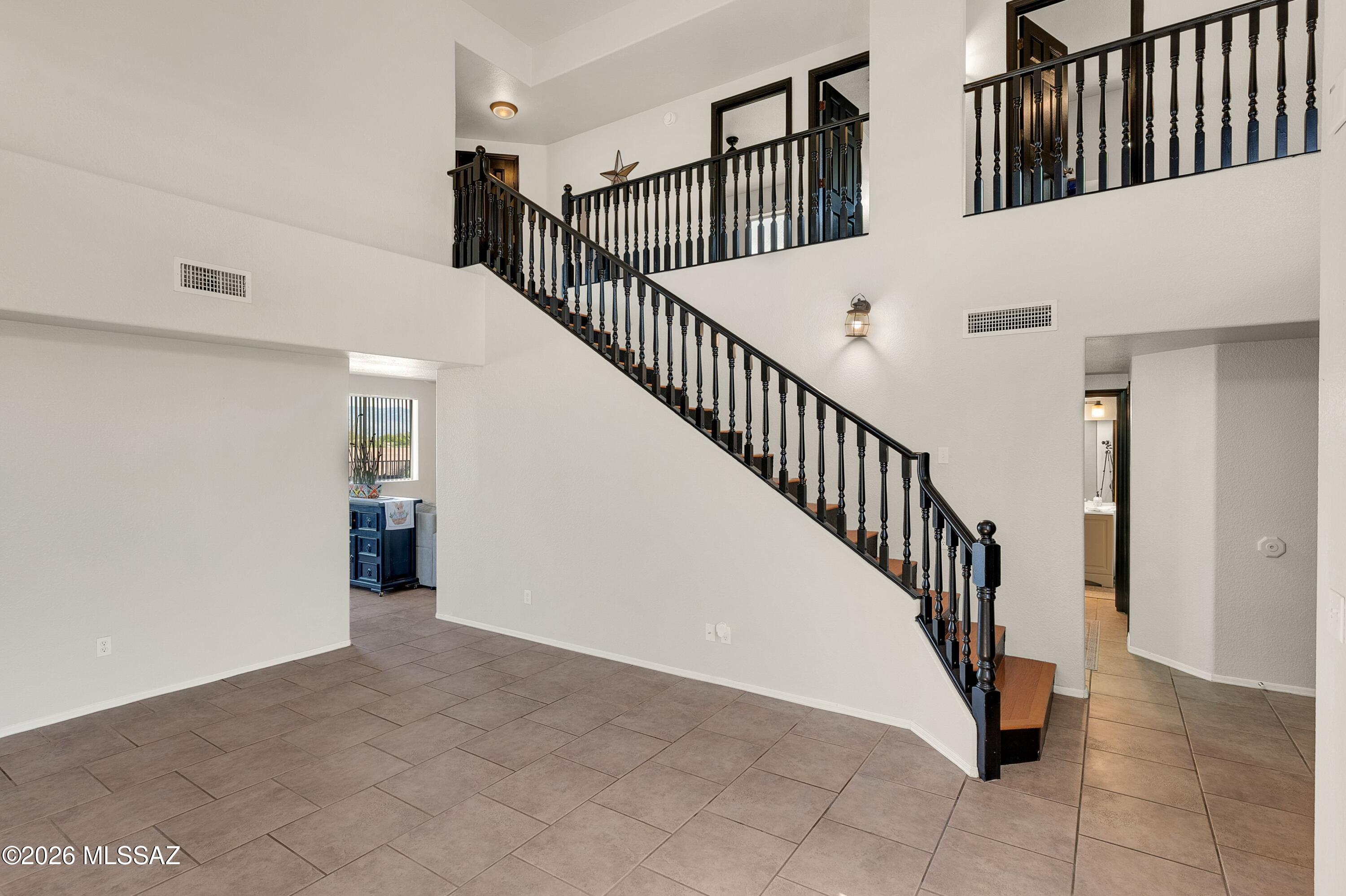 10269 E Calle Estrella Polar