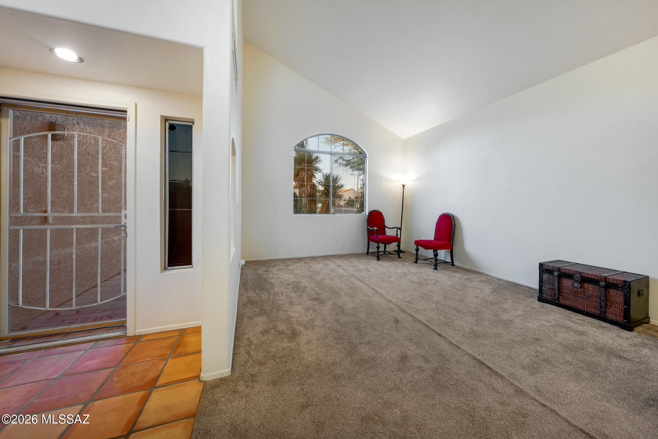 2711 W Camino De La Caterva