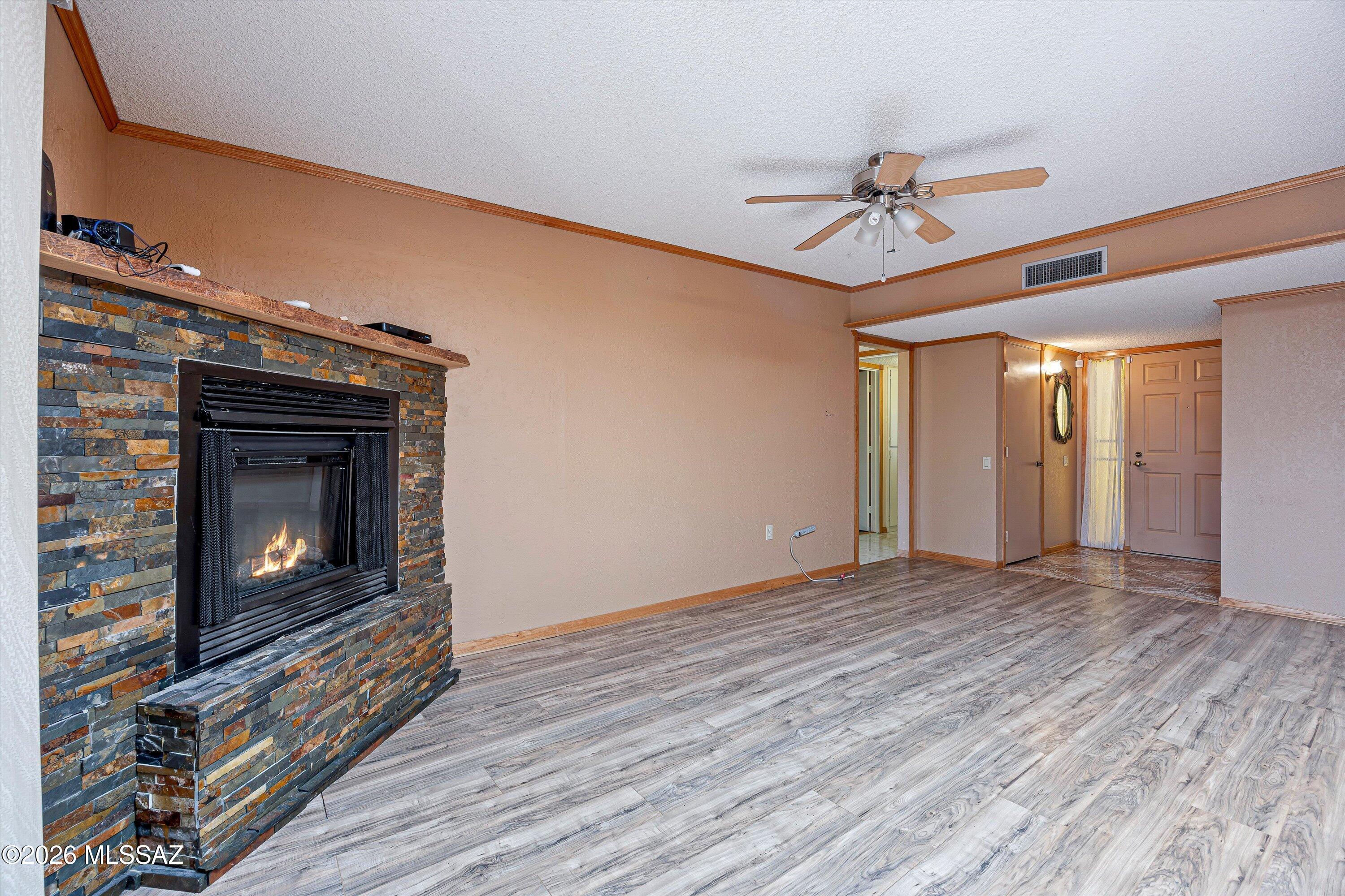 400 N Calle De Las Profetas