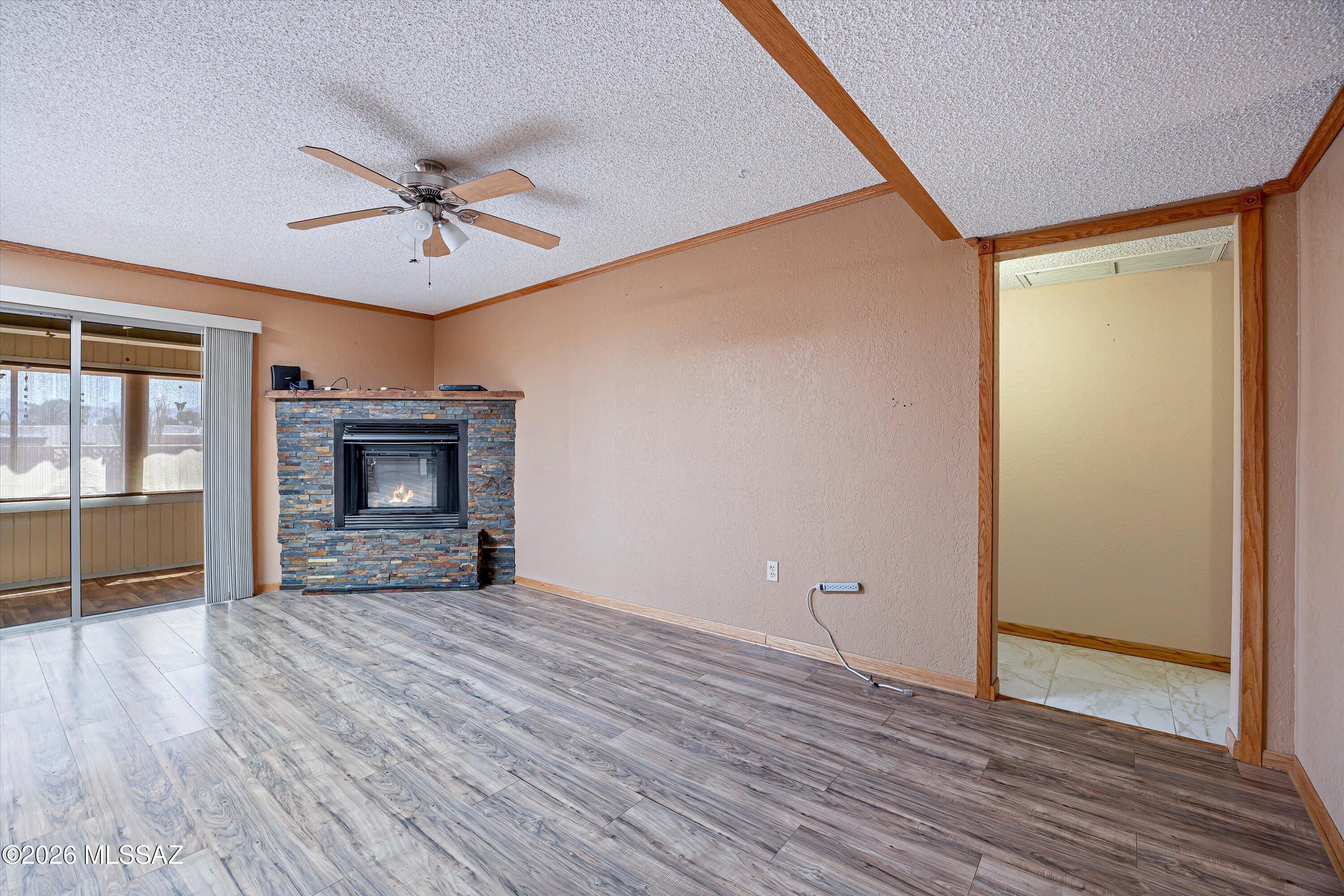 400 N Calle De Las Profetas