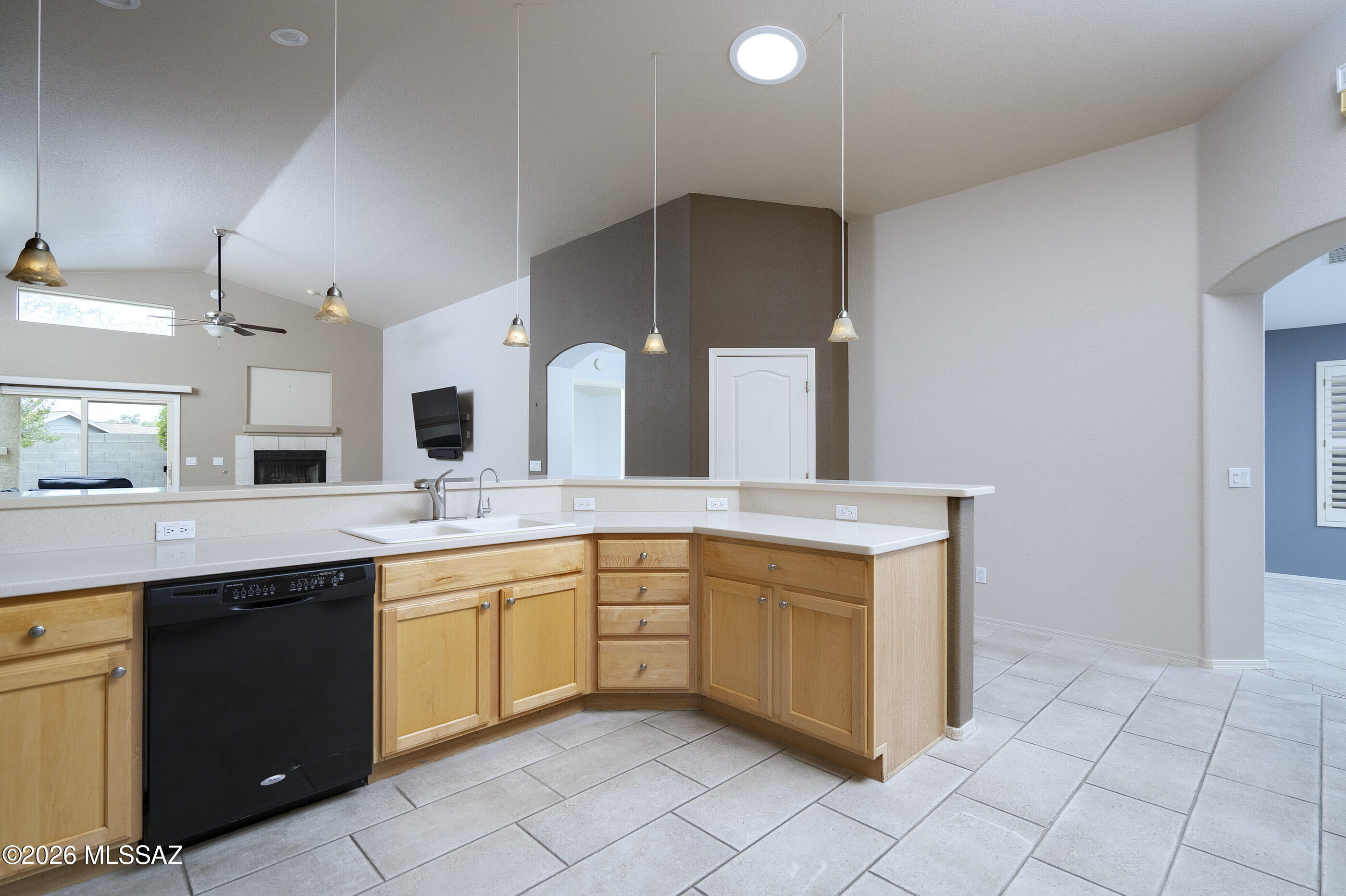 10172 E Gray Hawk Drive