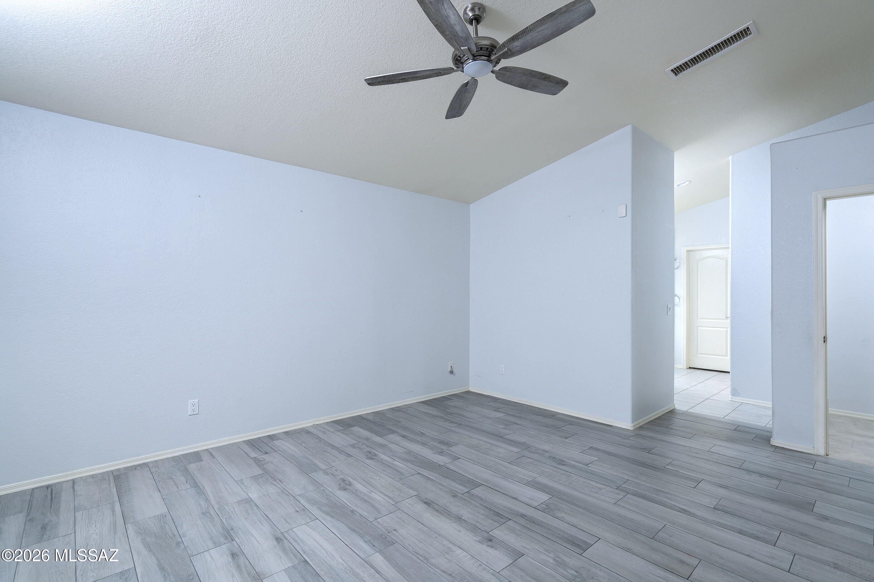 10172 E Gray Hawk Drive