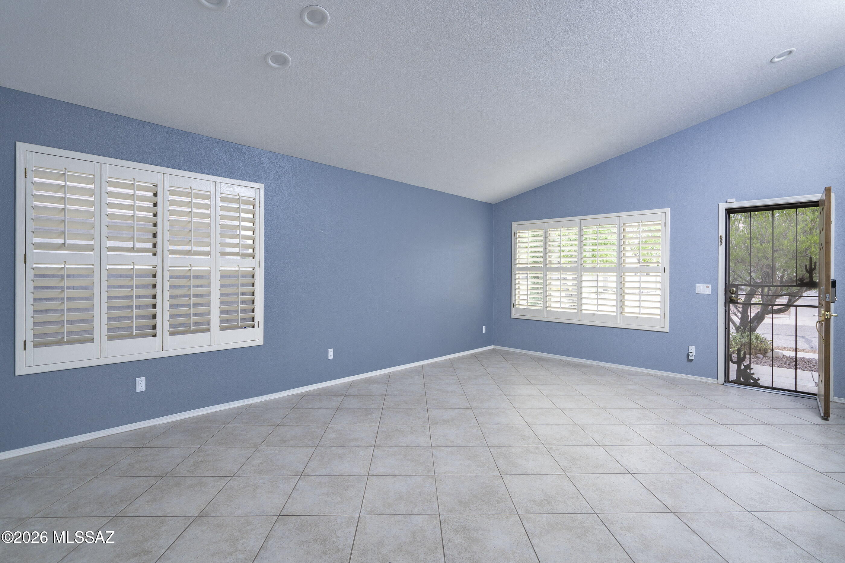 10172 E Gray Hawk Drive