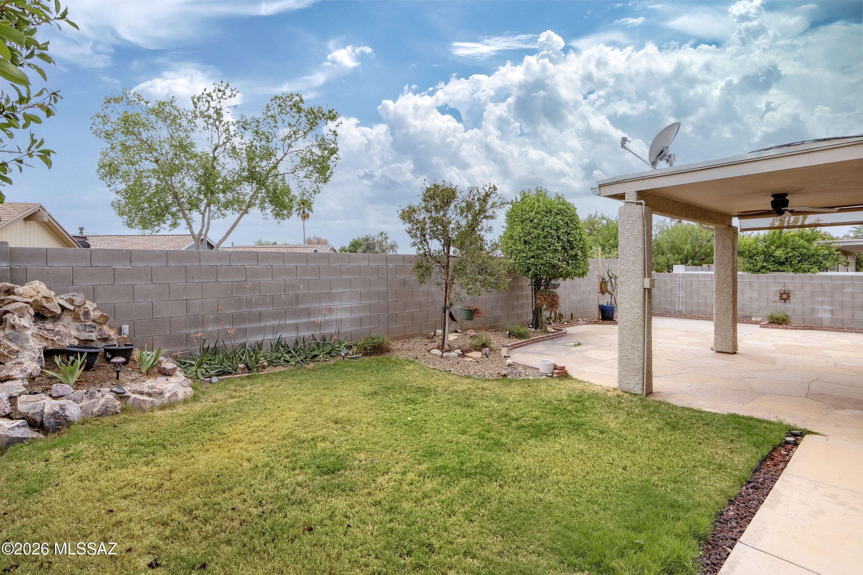 10172 E Gray Hawk Drive