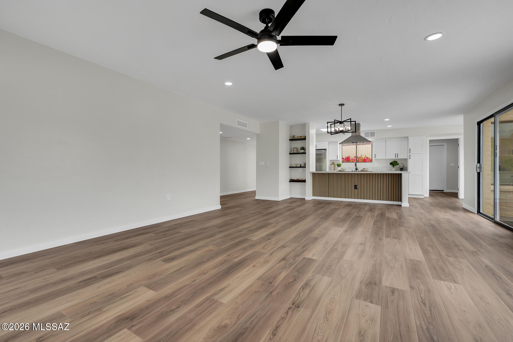 5348 N Camino De La Culebra