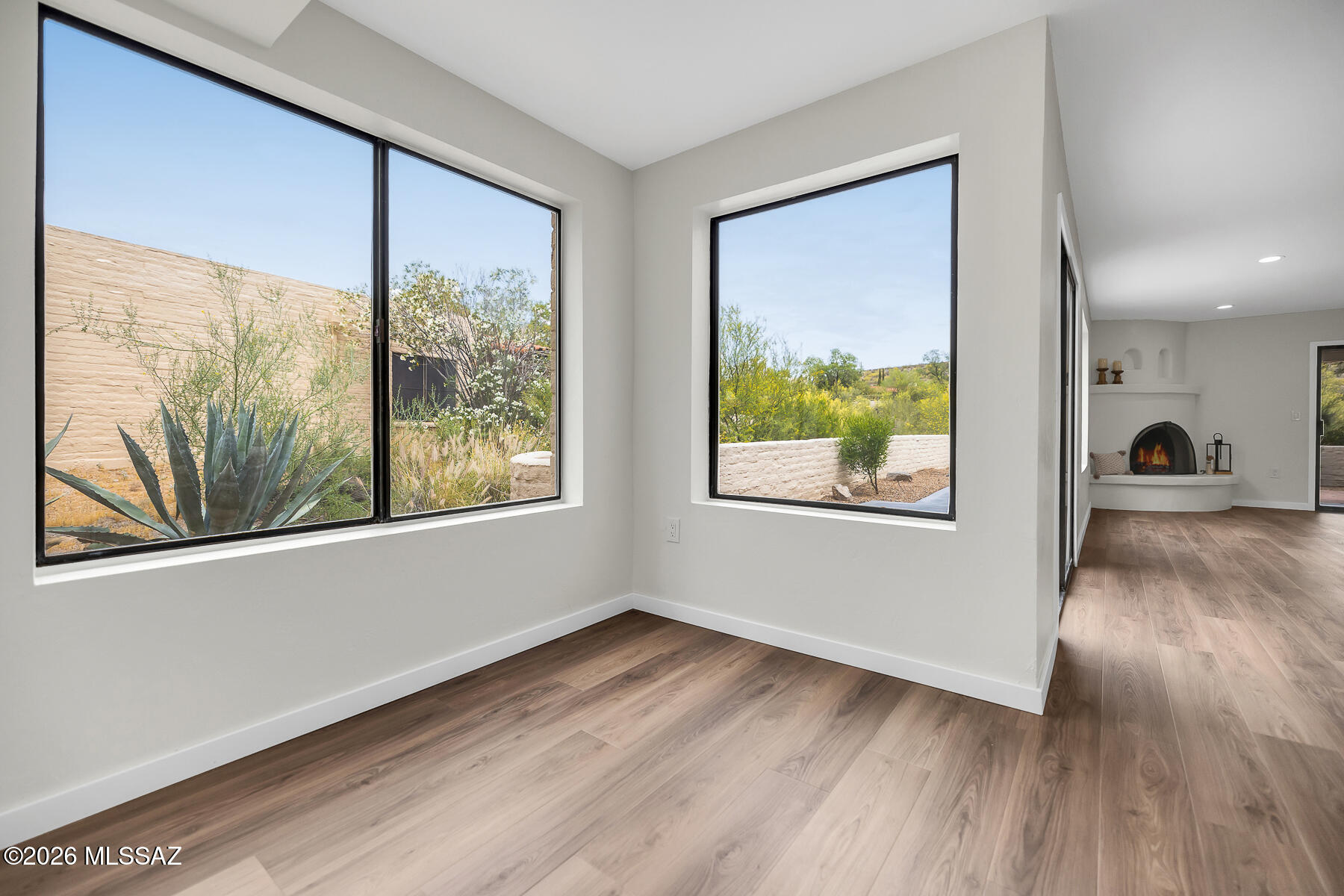 5348 N Camino De La Culebra