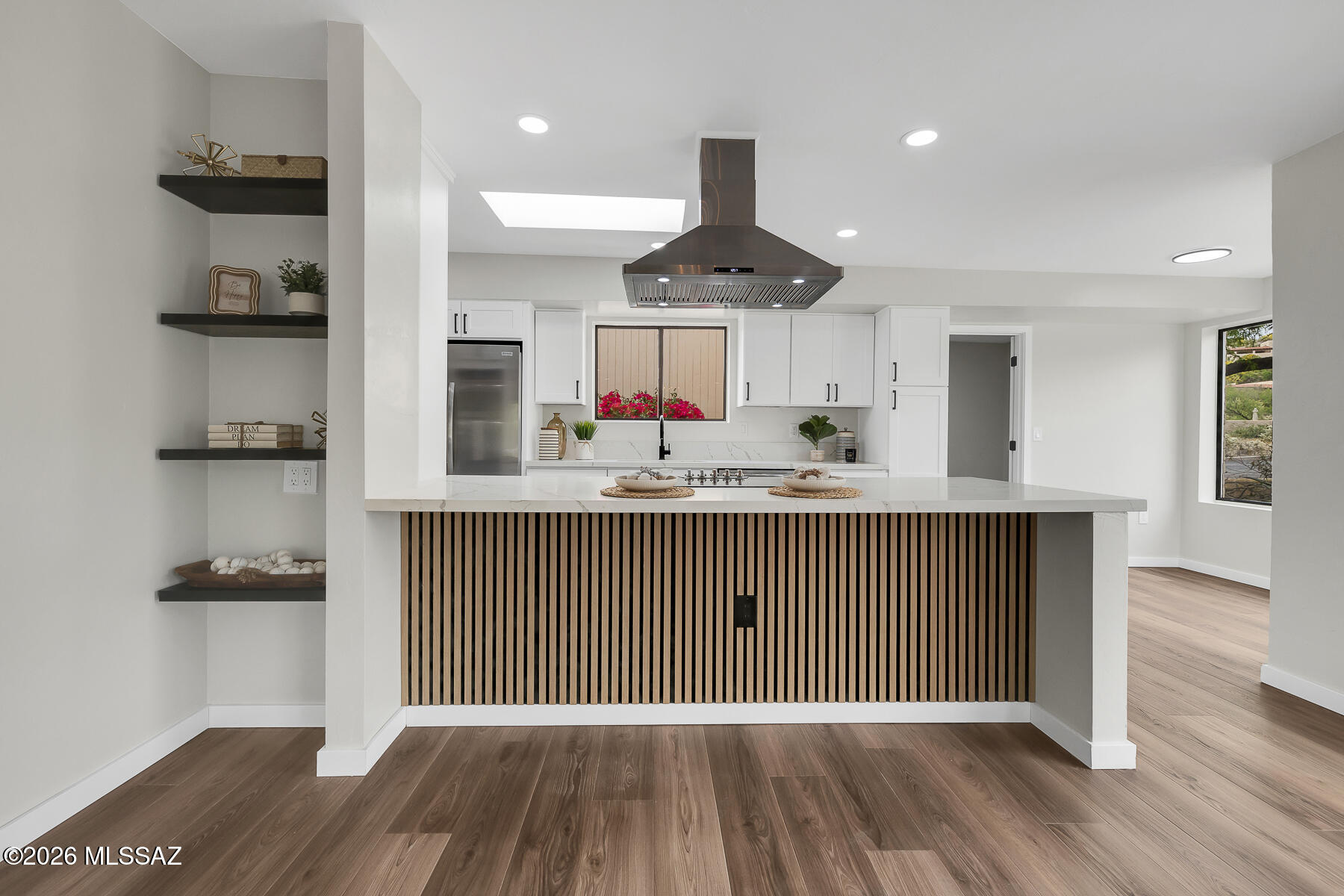 5348 N Camino De La Culebra