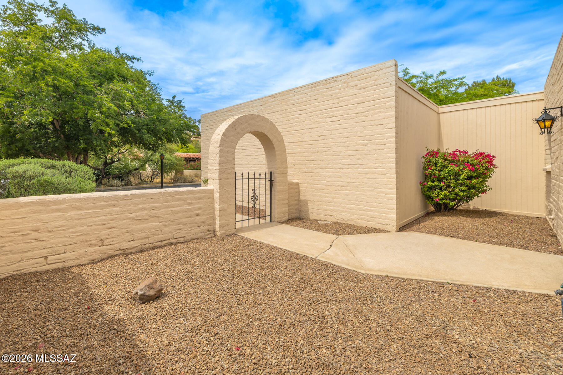 5348 N Camino De La Culebra