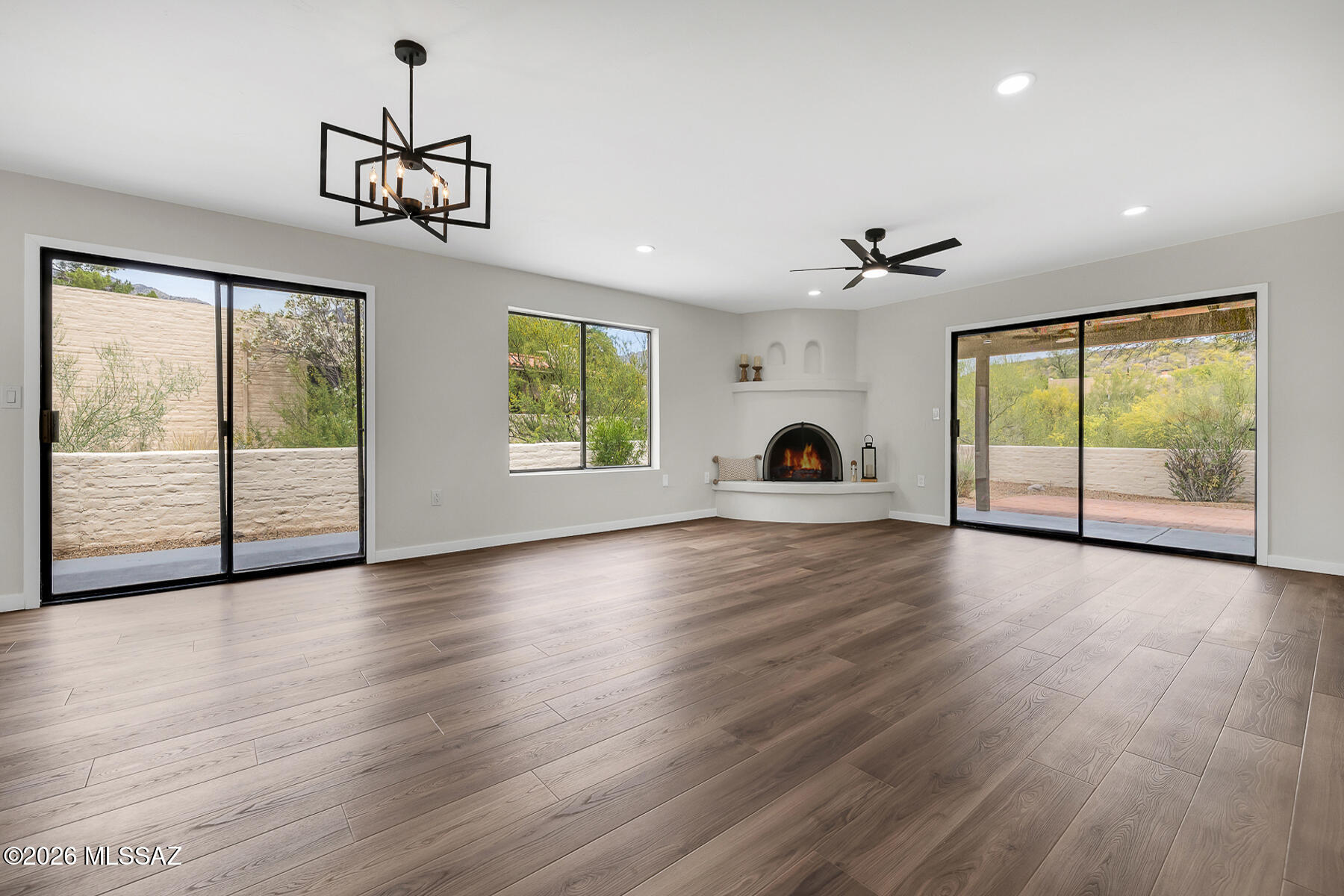 5348 N Camino De La Culebra