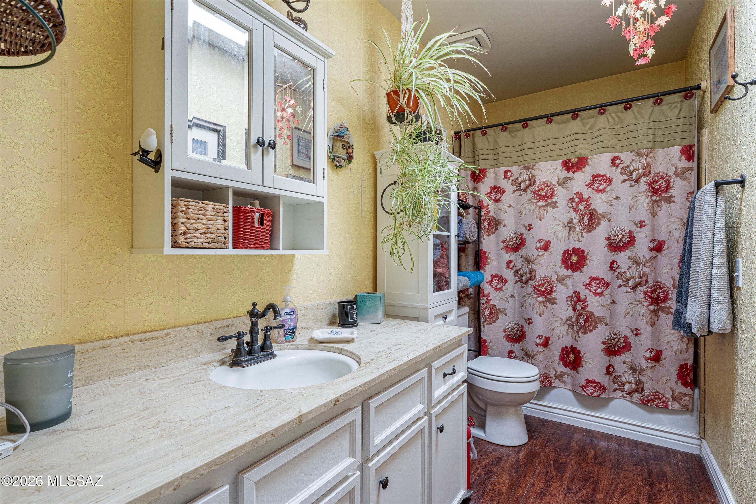 3000 N Longhorn Drive