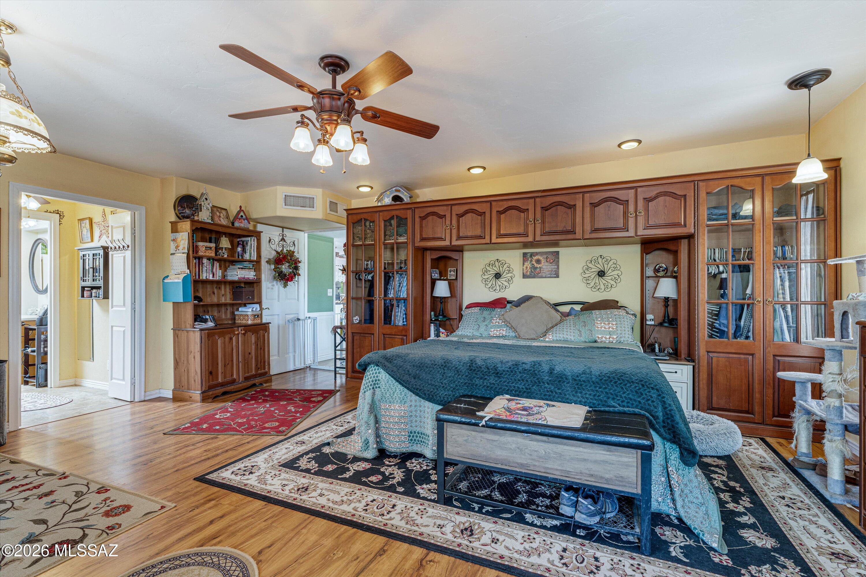 3000 N Longhorn Drive