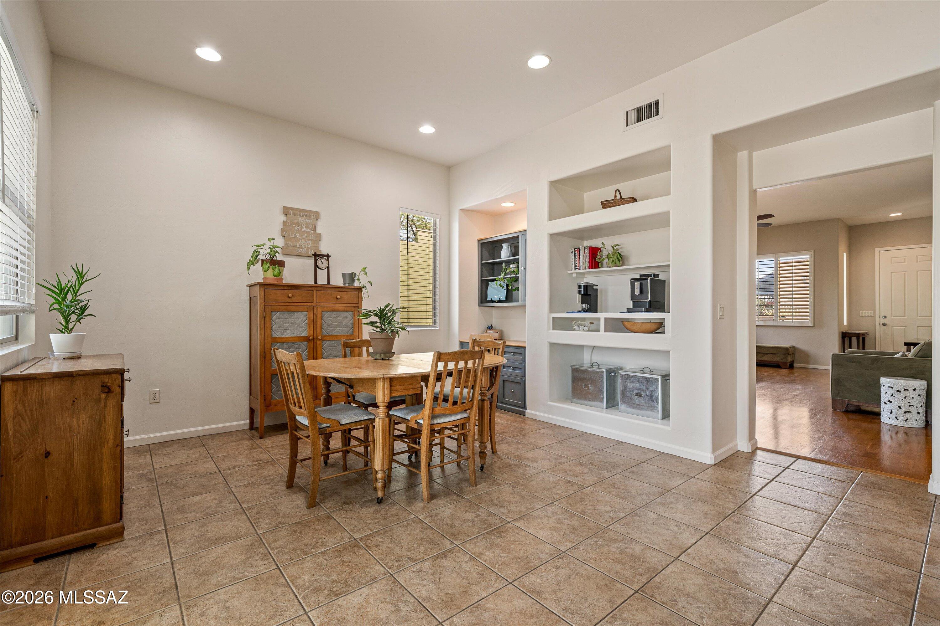 5428 S Thunder Sky Way
